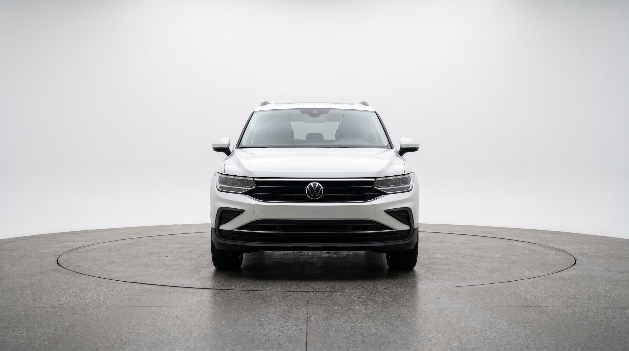 Thumbnail: 2026 Volkswagen Tiguan - 2