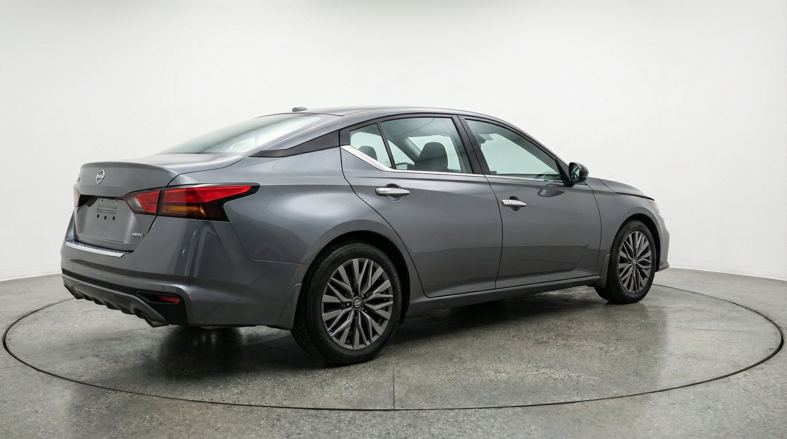 Thumbnail: 2025 Nissan Altima - 9