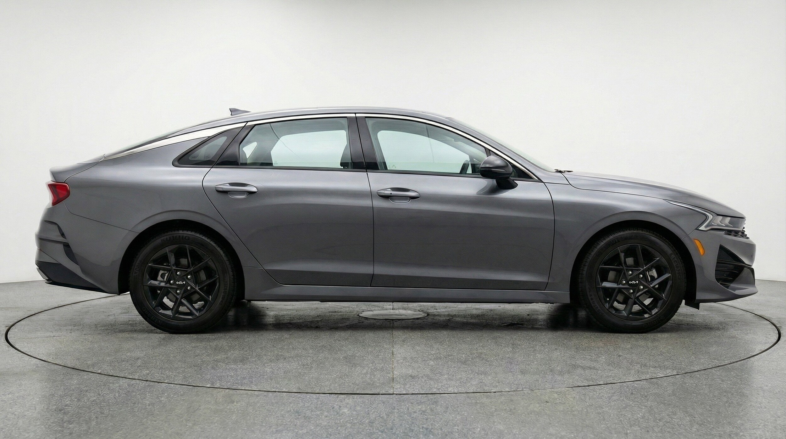 Thumbnail: 2025 Kia K5 - 11