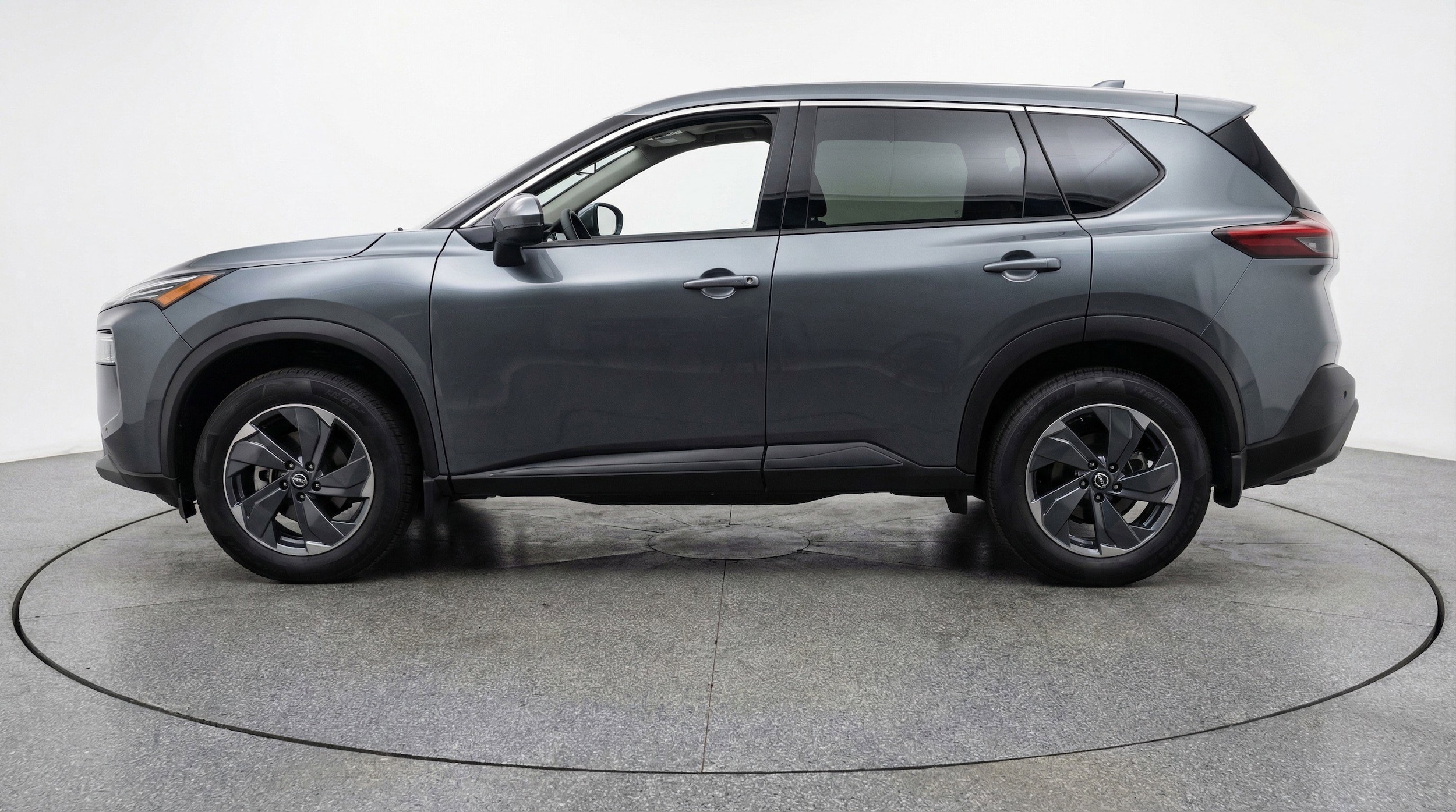 Thumbnail: 2025 Nissan Rogue - 5