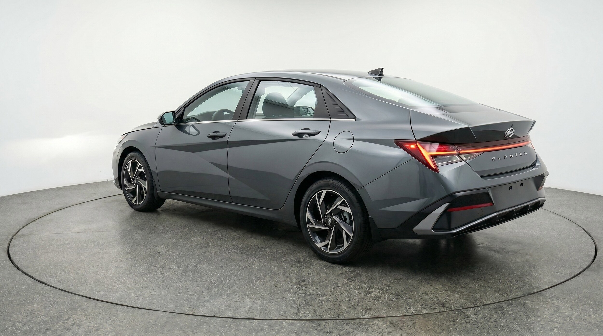 Thumbnail: 2025 Hyundai Elantra - 6