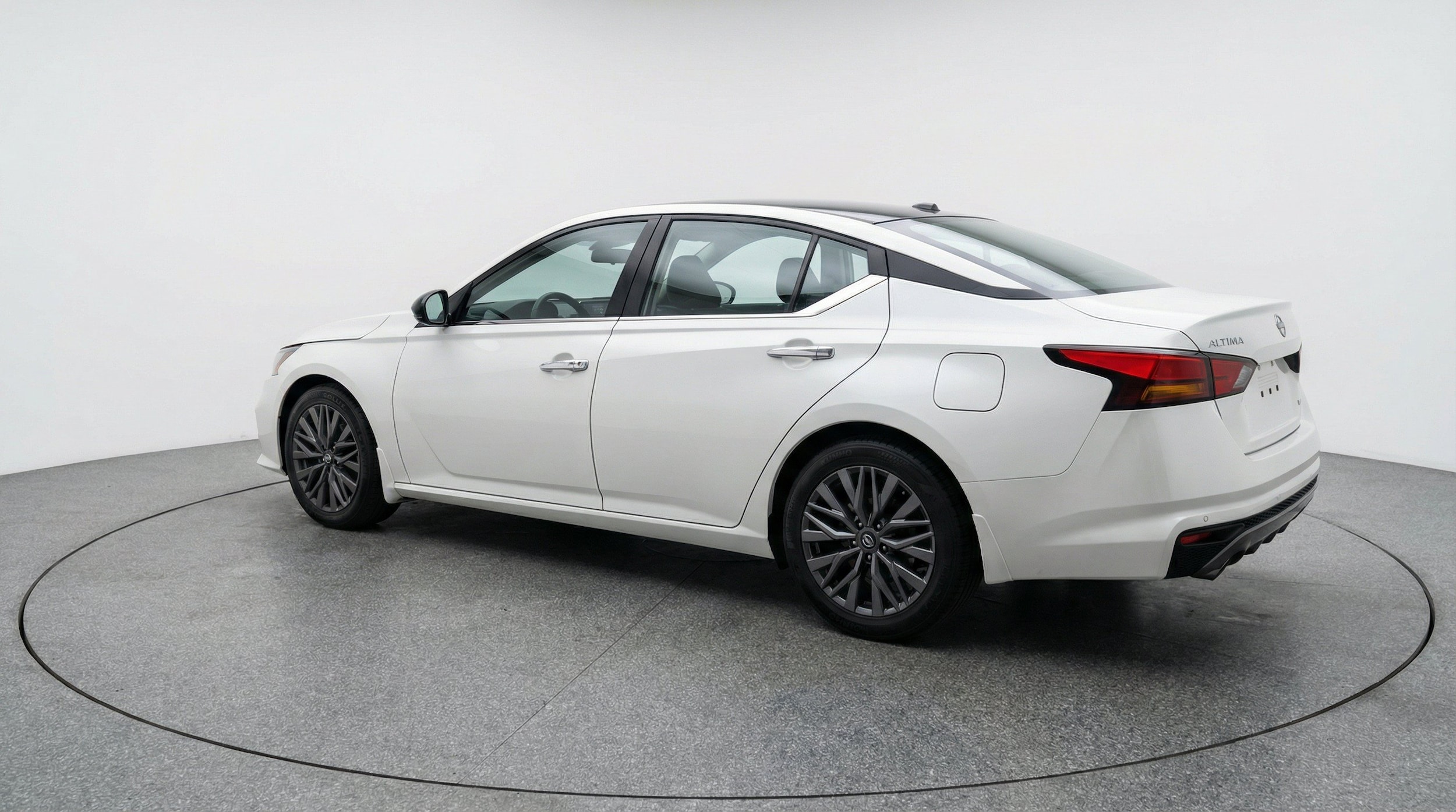 Thumbnail: 2025 Nissan Altima - 6