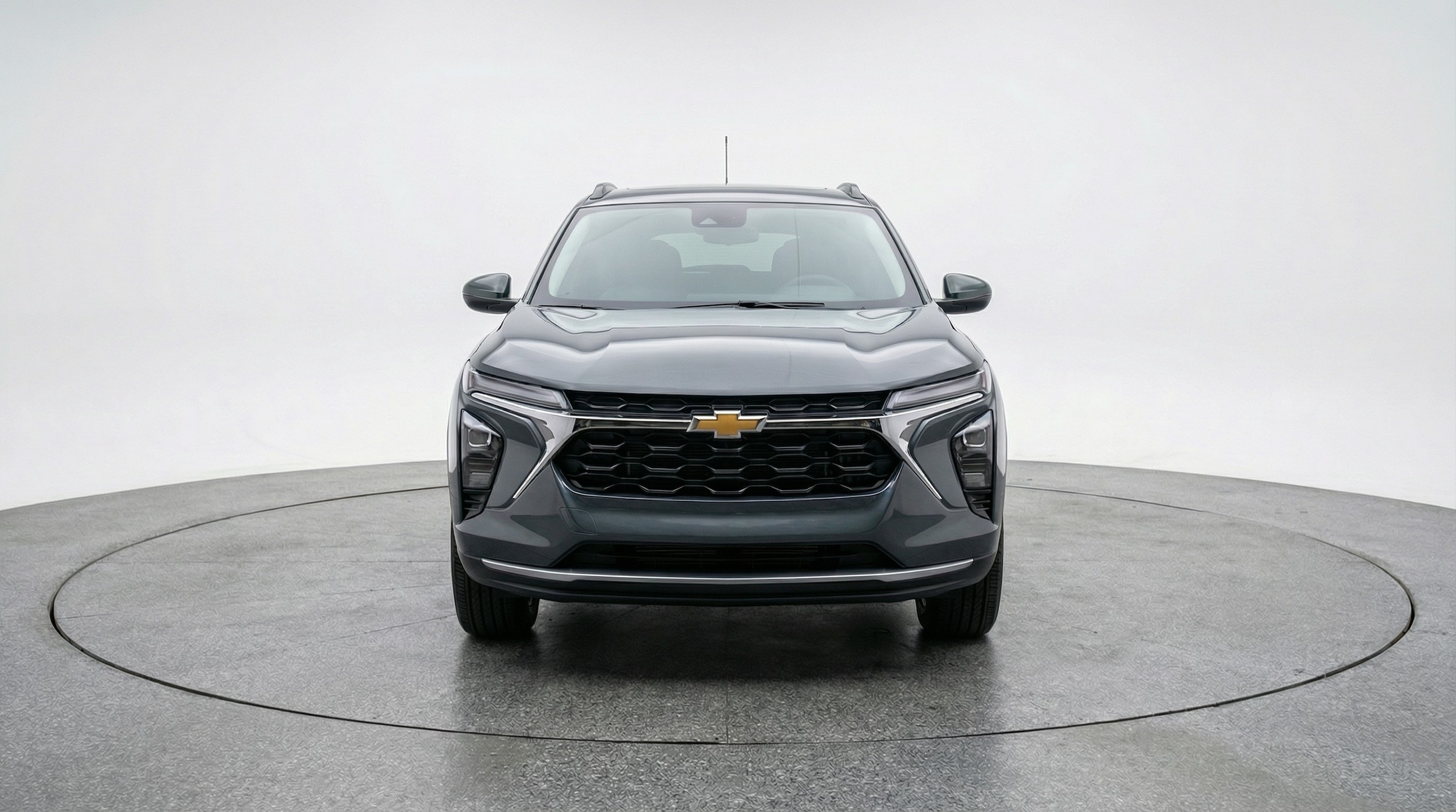 Thumbnail: 2025 Chevrolet Trax - 2