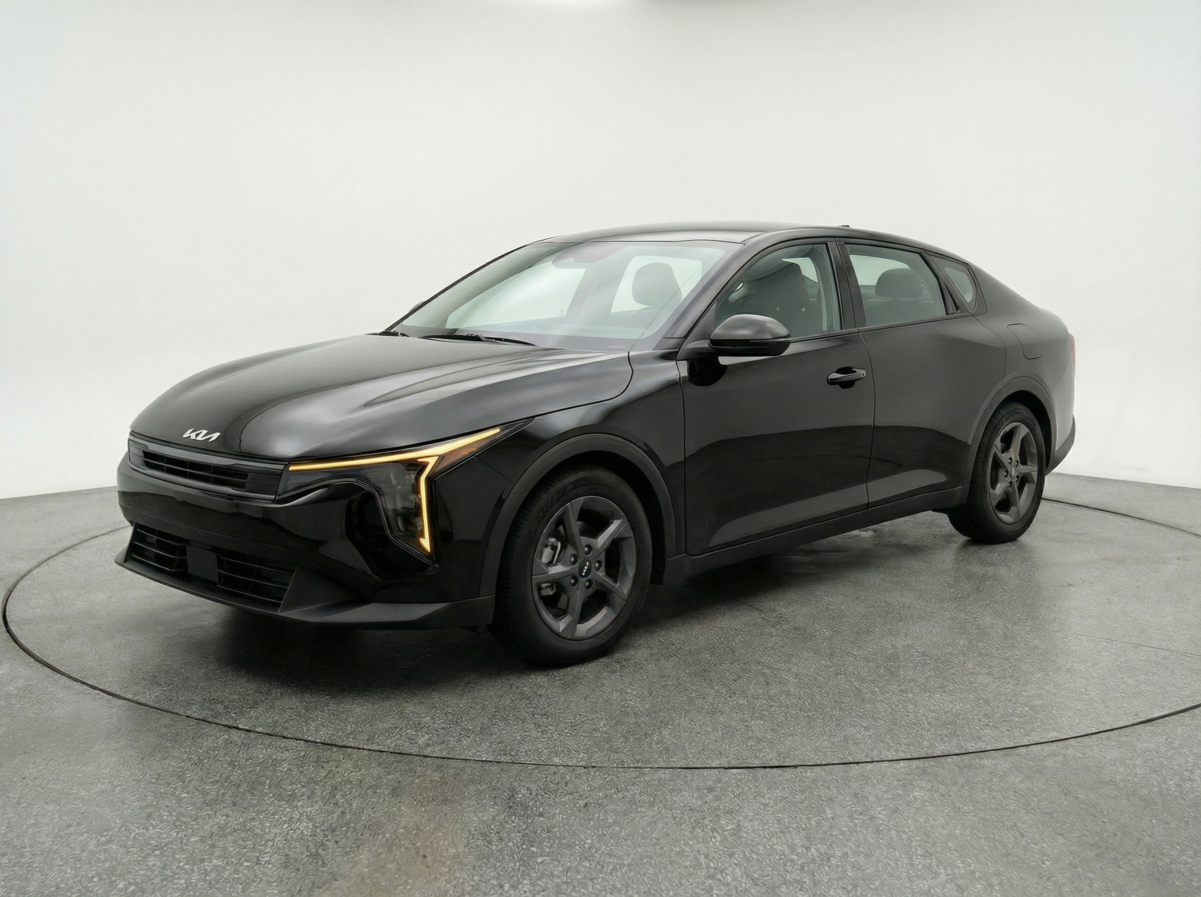 Thumbnail: 2025 Kia K4 - 3