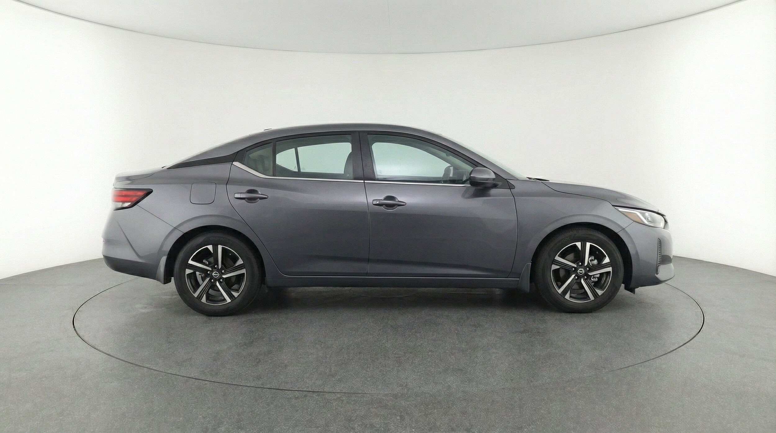 Thumbnail: 2025 Nissan Sentra - 11