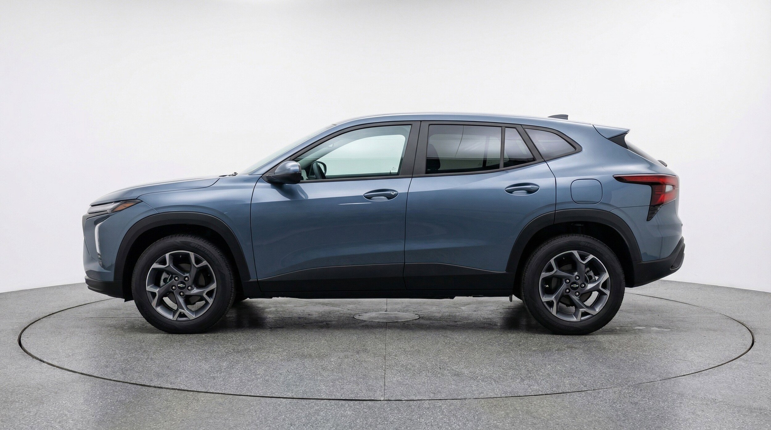 Thumbnail: 2025 Chevrolet Trax - 5
