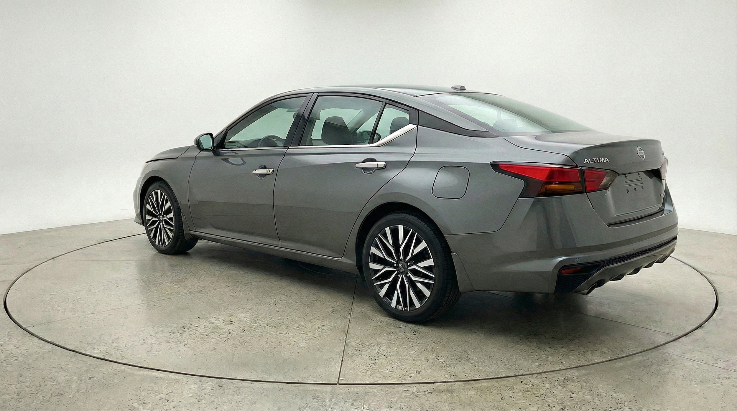 Thumbnail: 2025 Nissan Altima - 6
