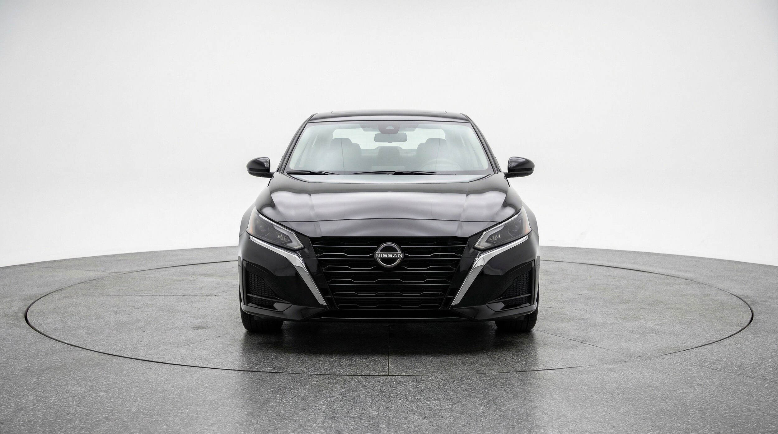 Thumbnail: 2025 Nissan Altima - 2