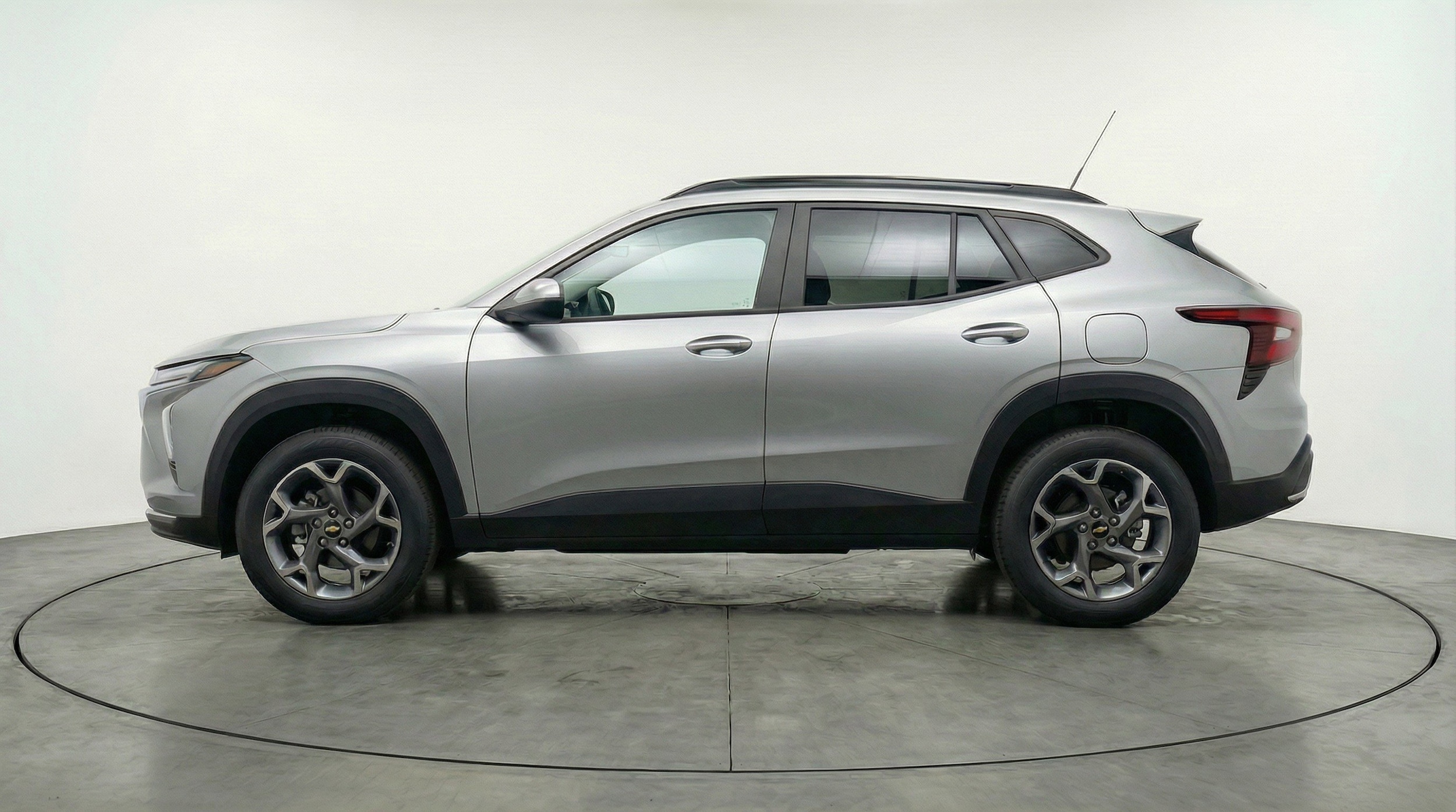 Thumbnail: 2025 Chevrolet Trax - 5