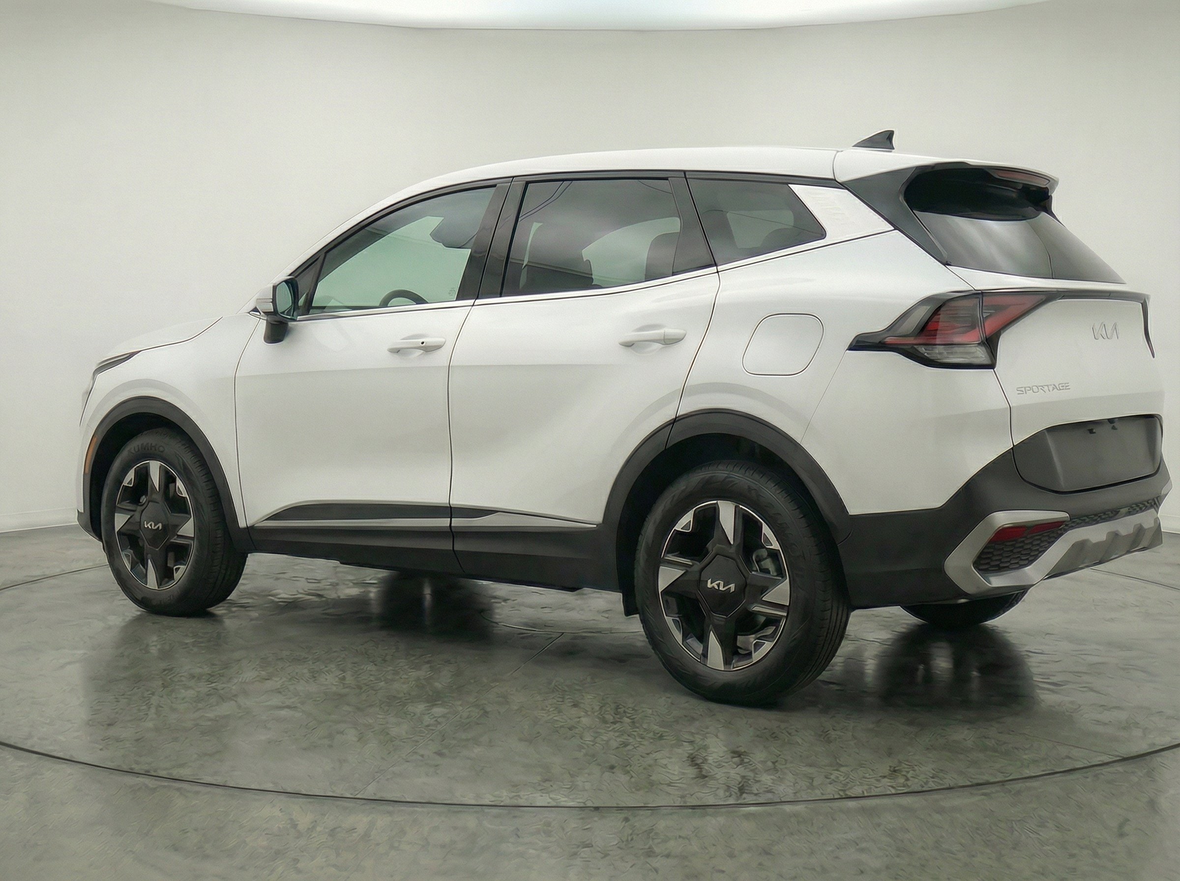 Thumbnail: 2026 Kia Sportage - 6