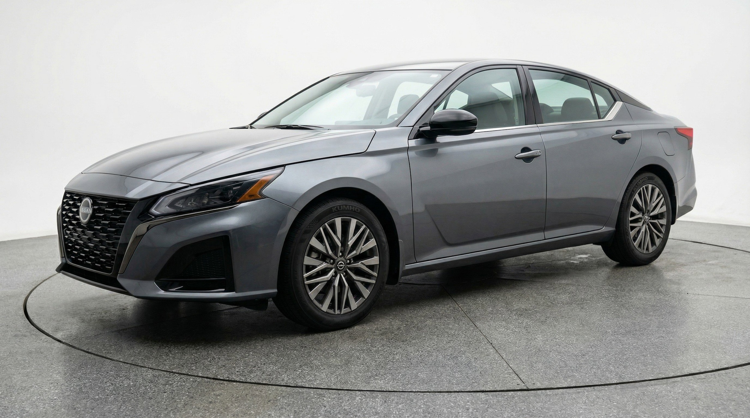 Thumbnail: 2025 Nissan Altima - 3