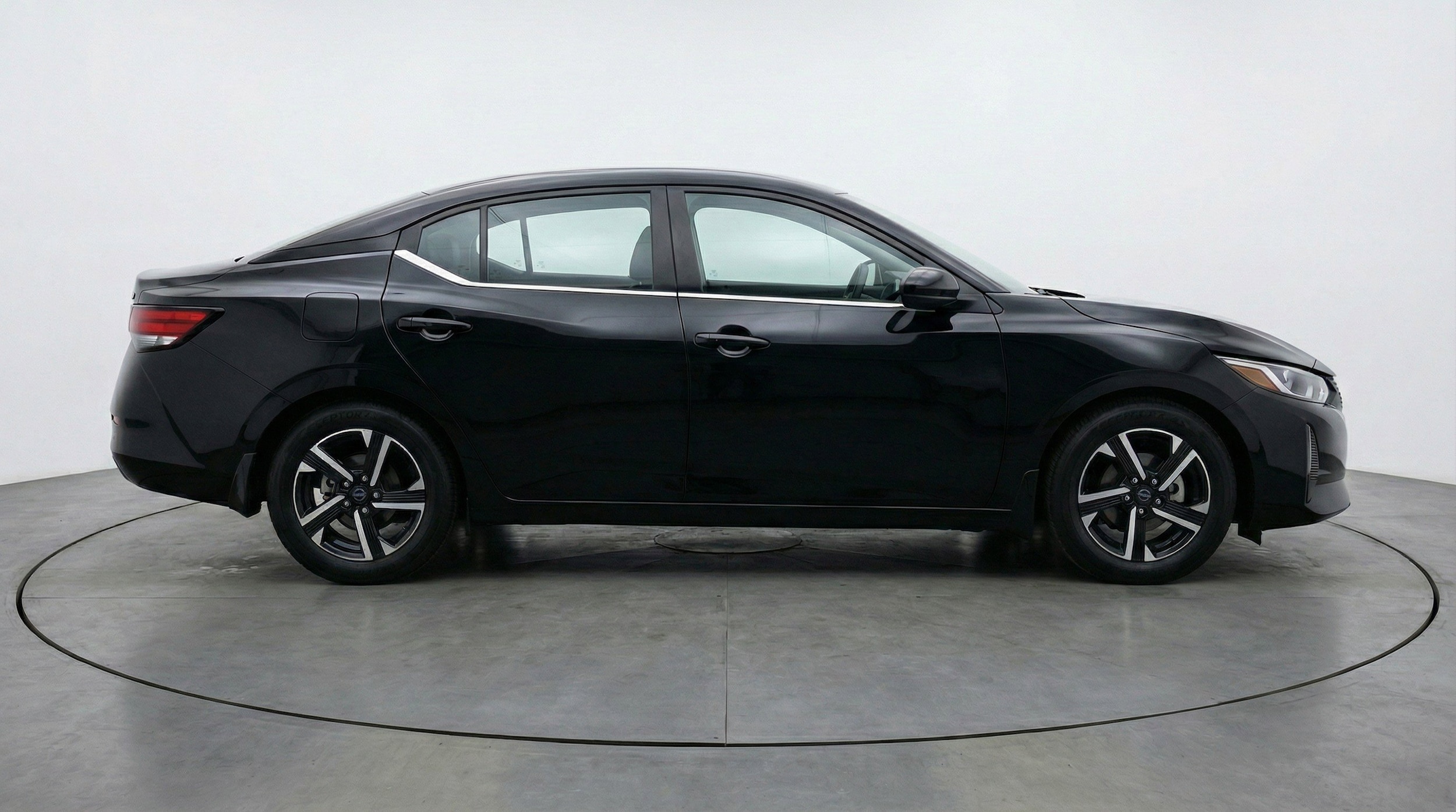 Thumbnail: 2025 Nissan Sentra - 11