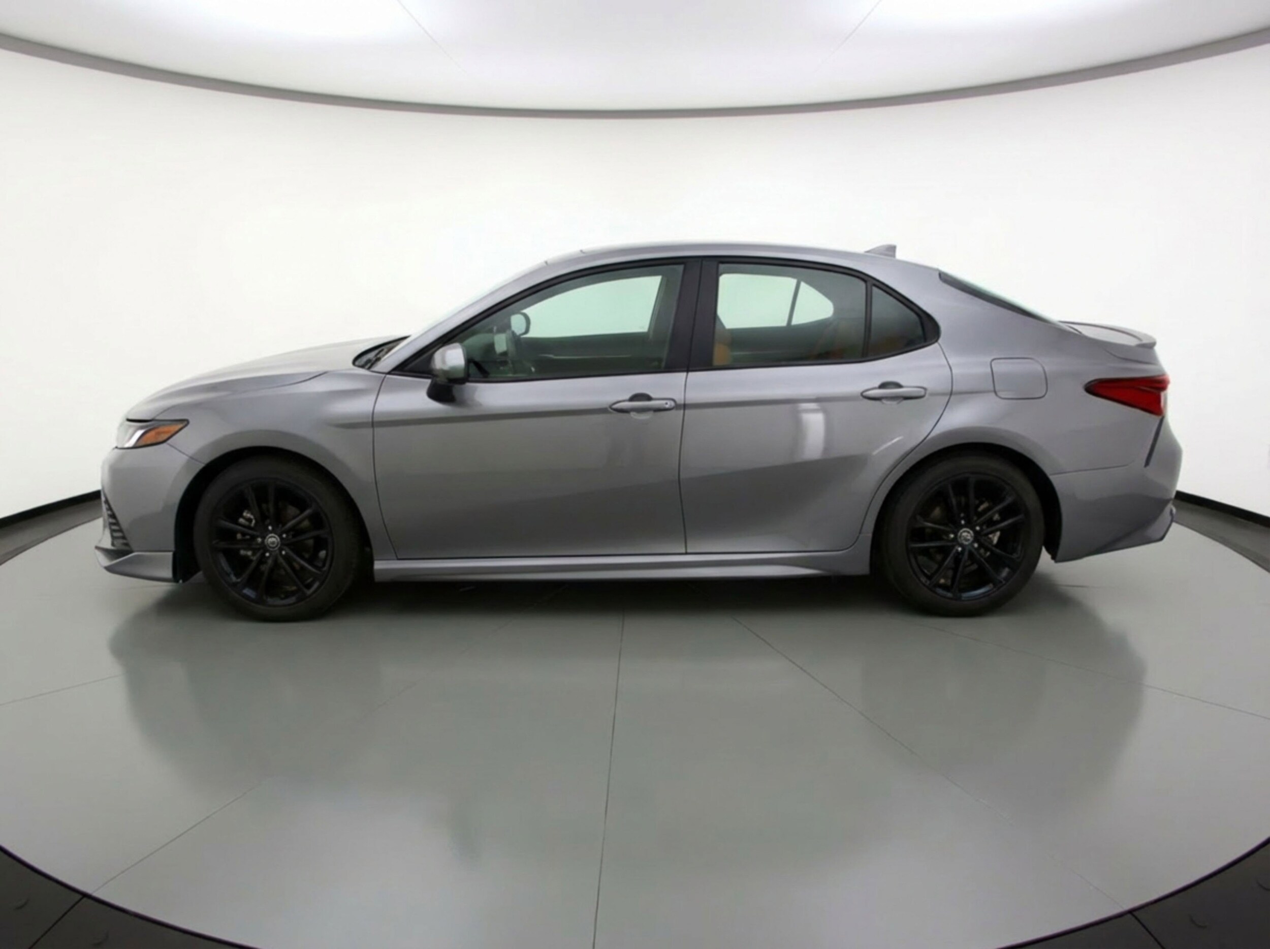 Thumbnail: 2025 Toyota Camry - 5