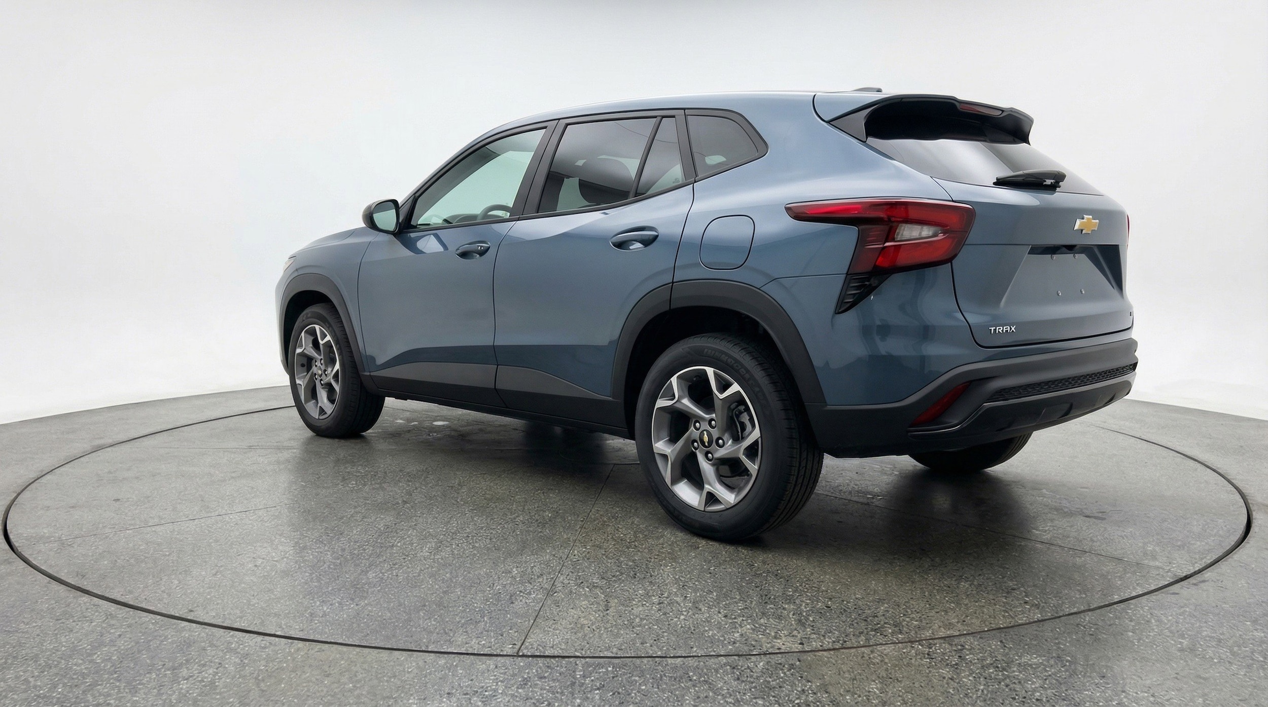 Thumbnail: 2025 Chevrolet Trax - 6