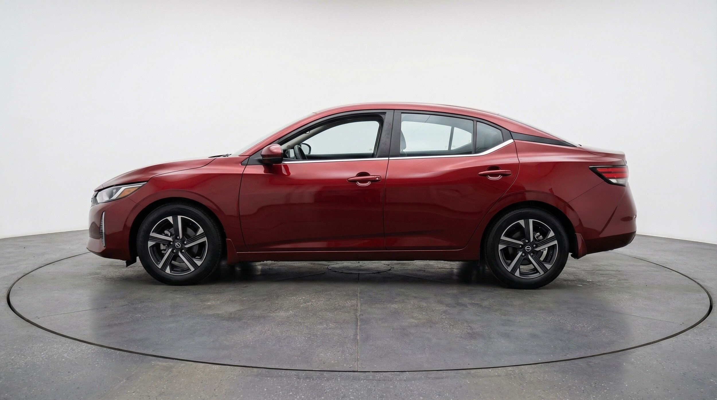 Thumbnail: 2025 Nissan Sentra - 5