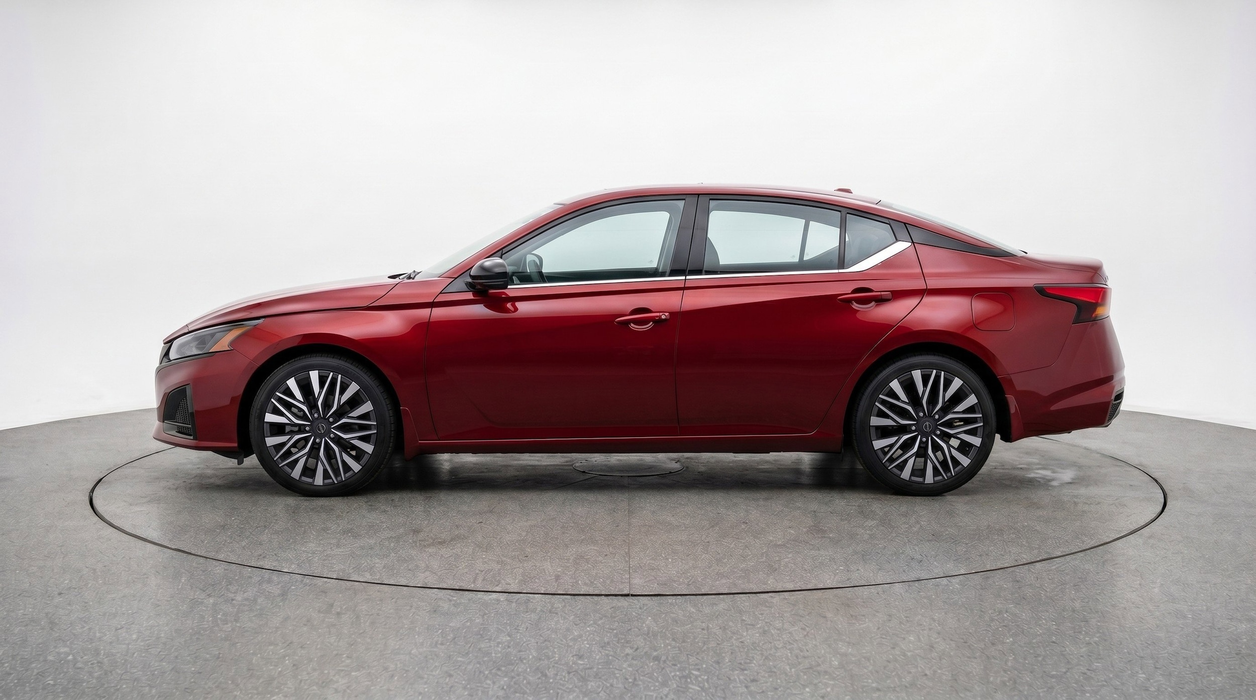 Thumbnail: 2025 Nissan Altima - 5