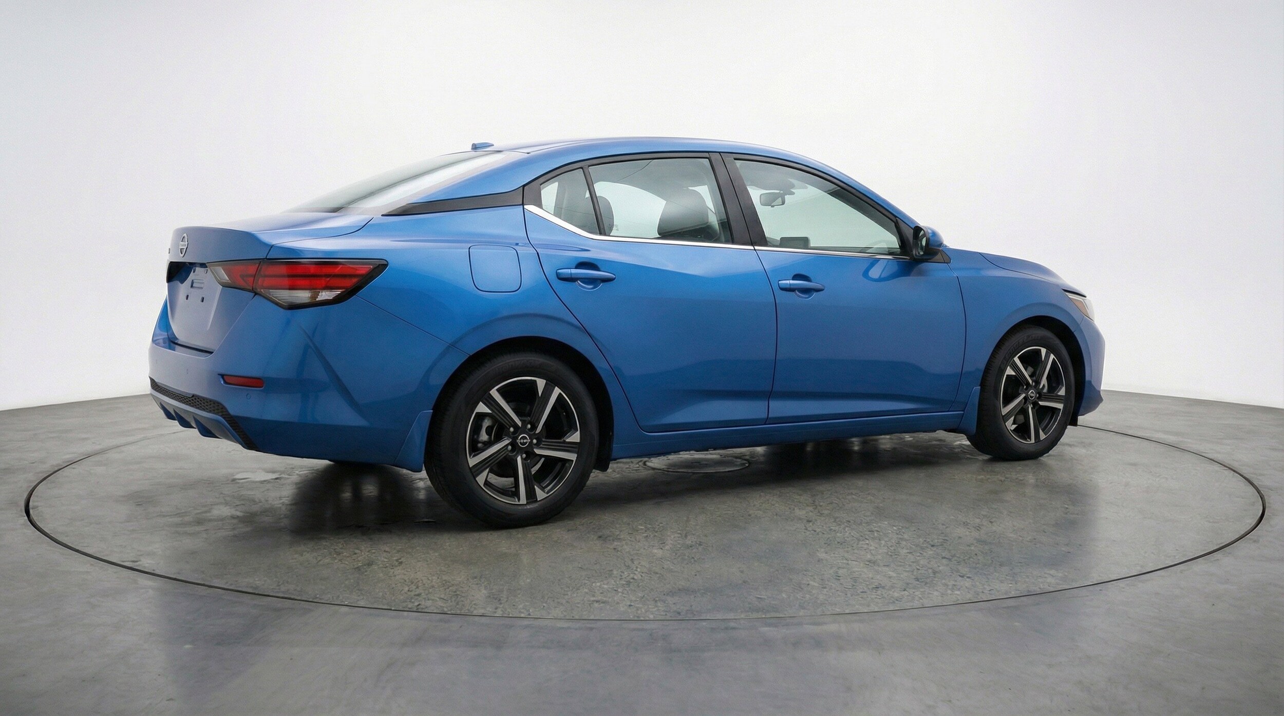 Thumbnail: 2025 Nissan Sentra - 9