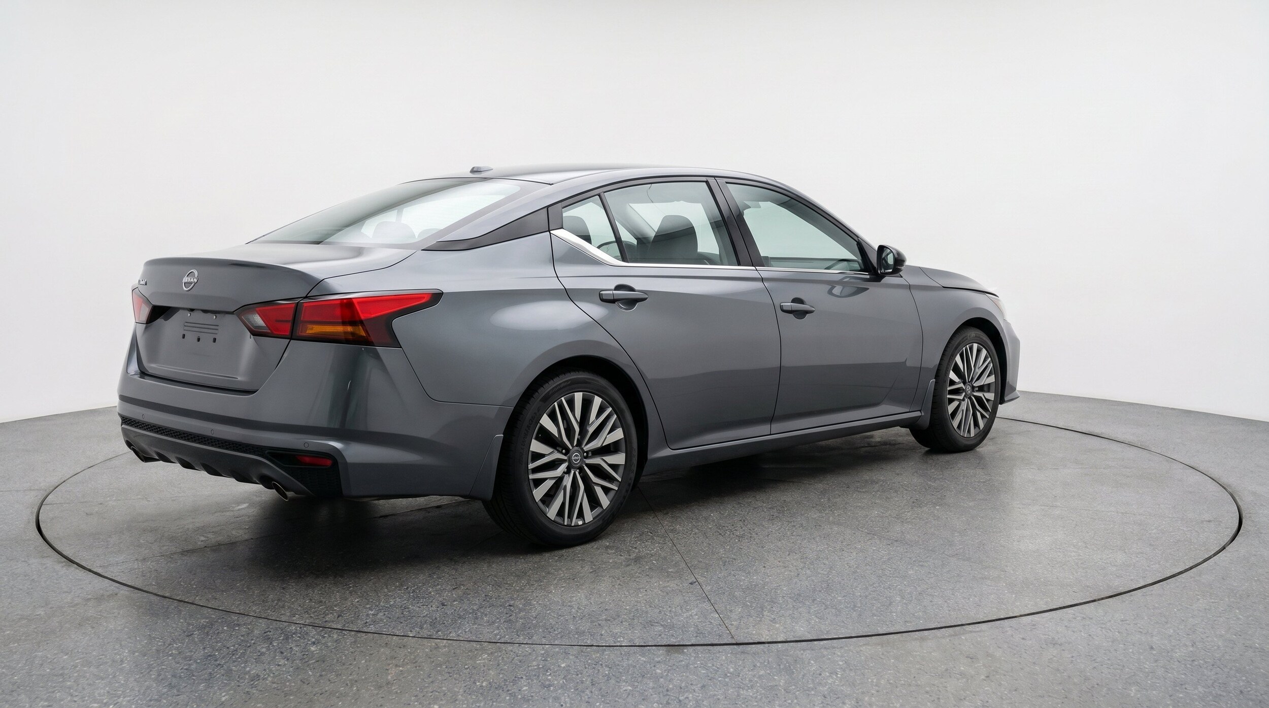 Thumbnail: 2025 Nissan Altima - 9