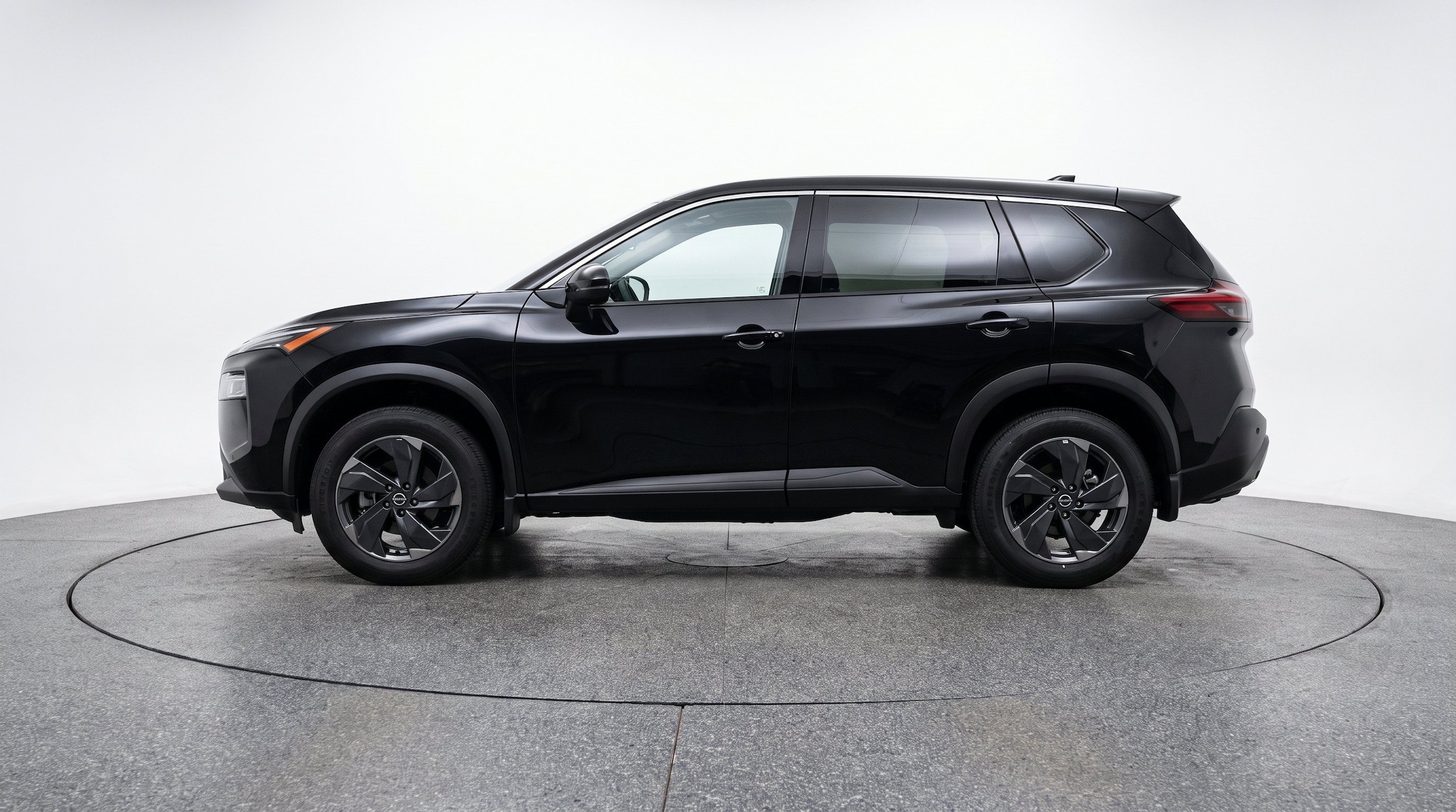 Thumbnail: 2025 Nissan Rogue - 5