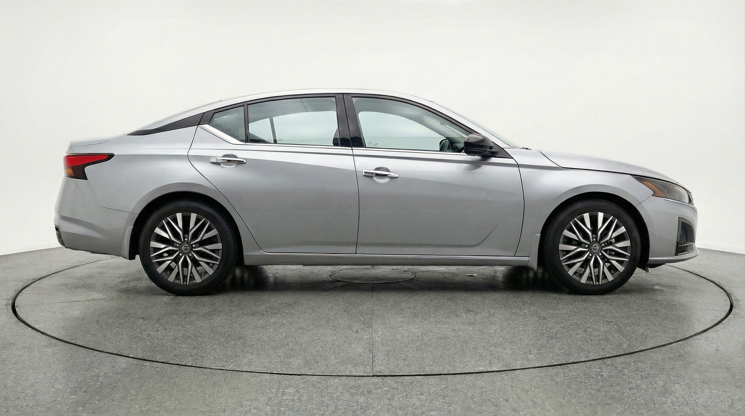 Thumbnail: 2025 Nissan Altima - 11