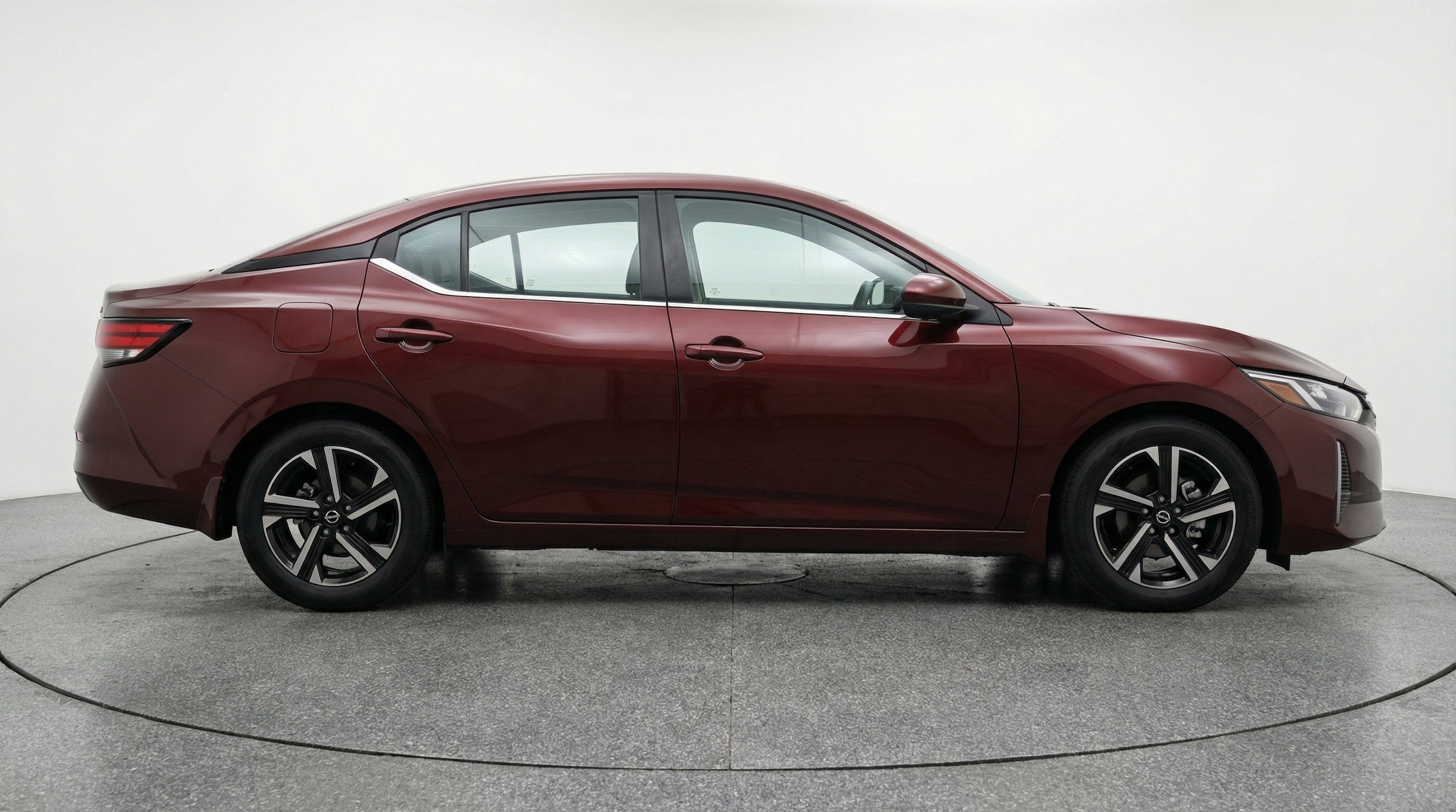 Thumbnail: 2025 Nissan Sentra - 11
