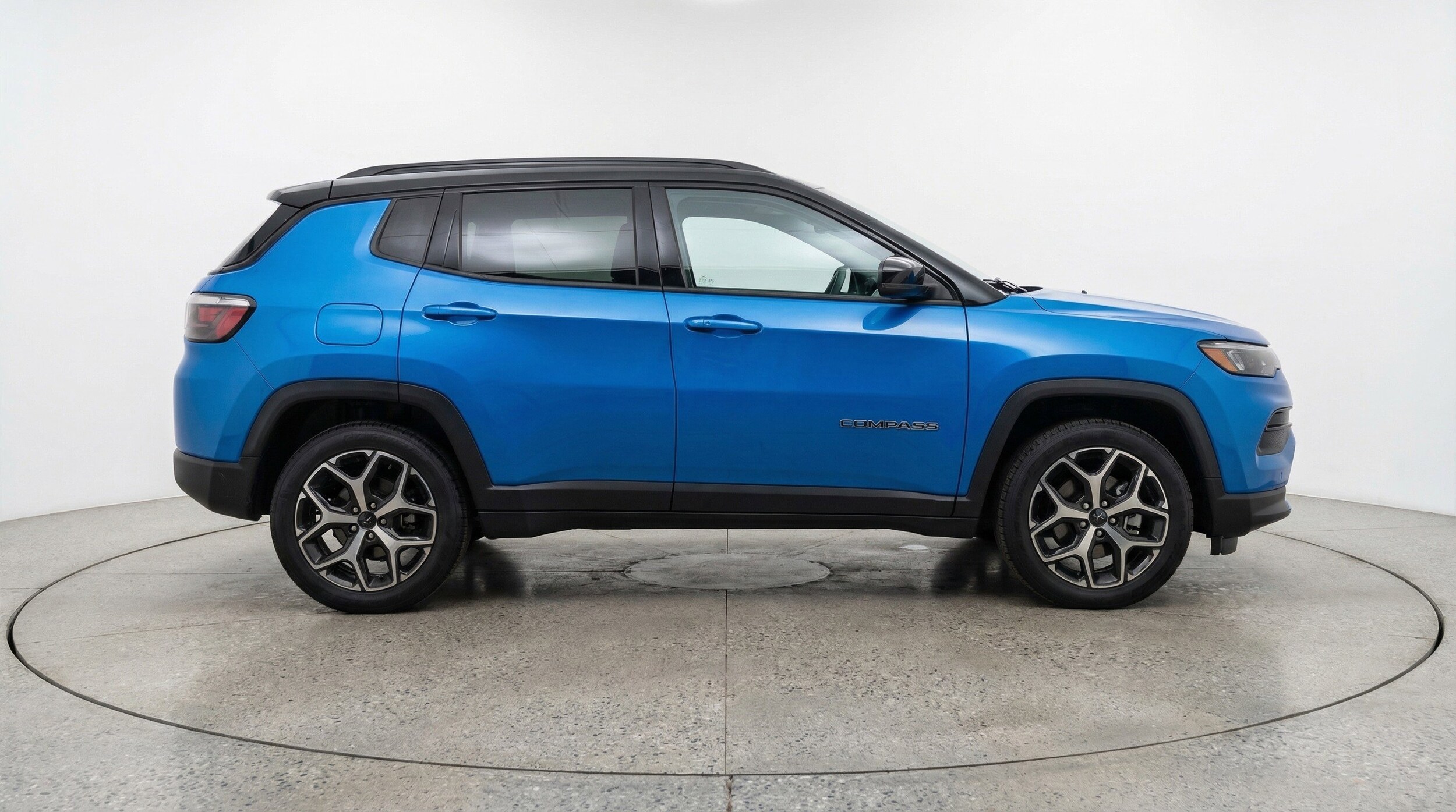 Thumbnail: 2025 Jeep Compass - 11