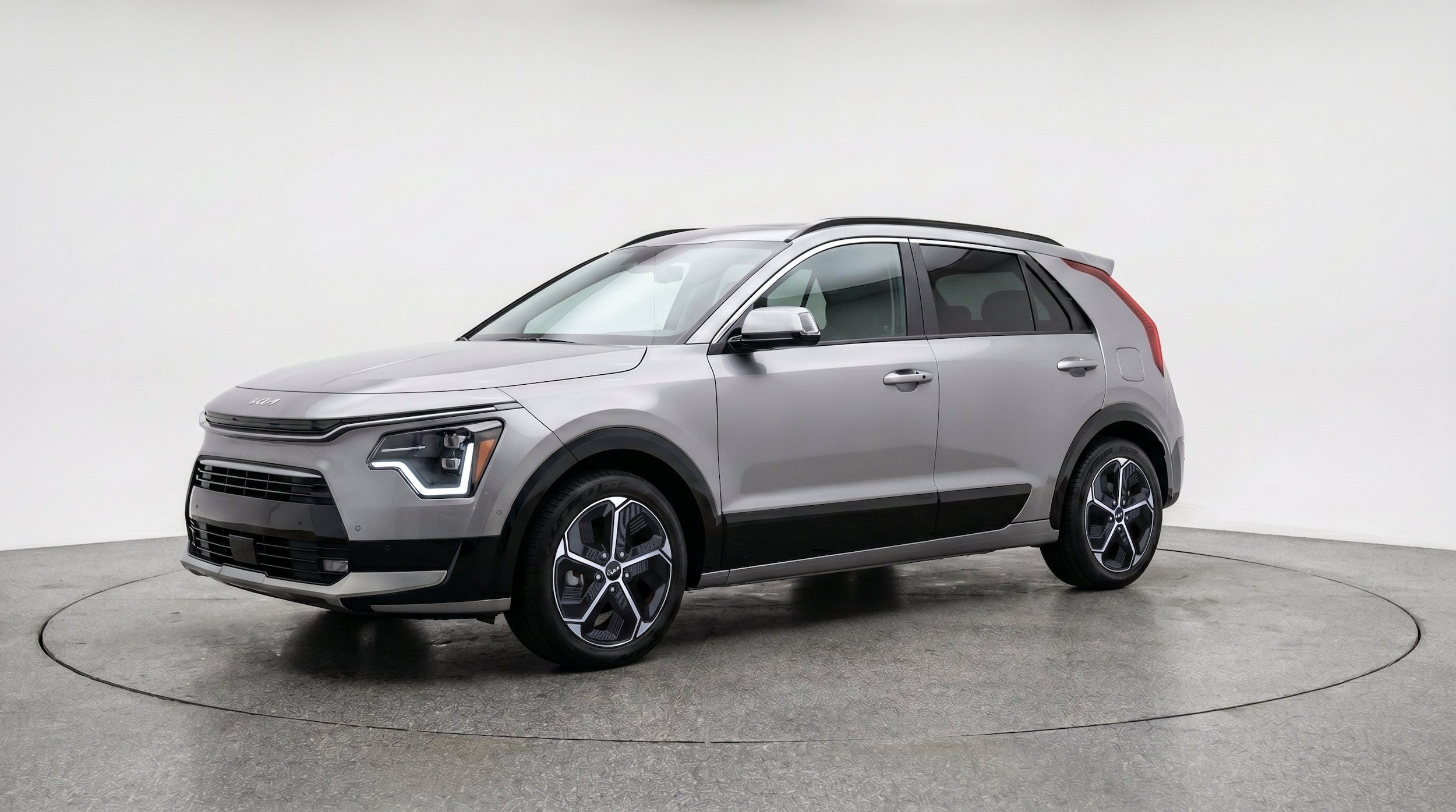 Thumbnail: 2026 Kia Niro - 3