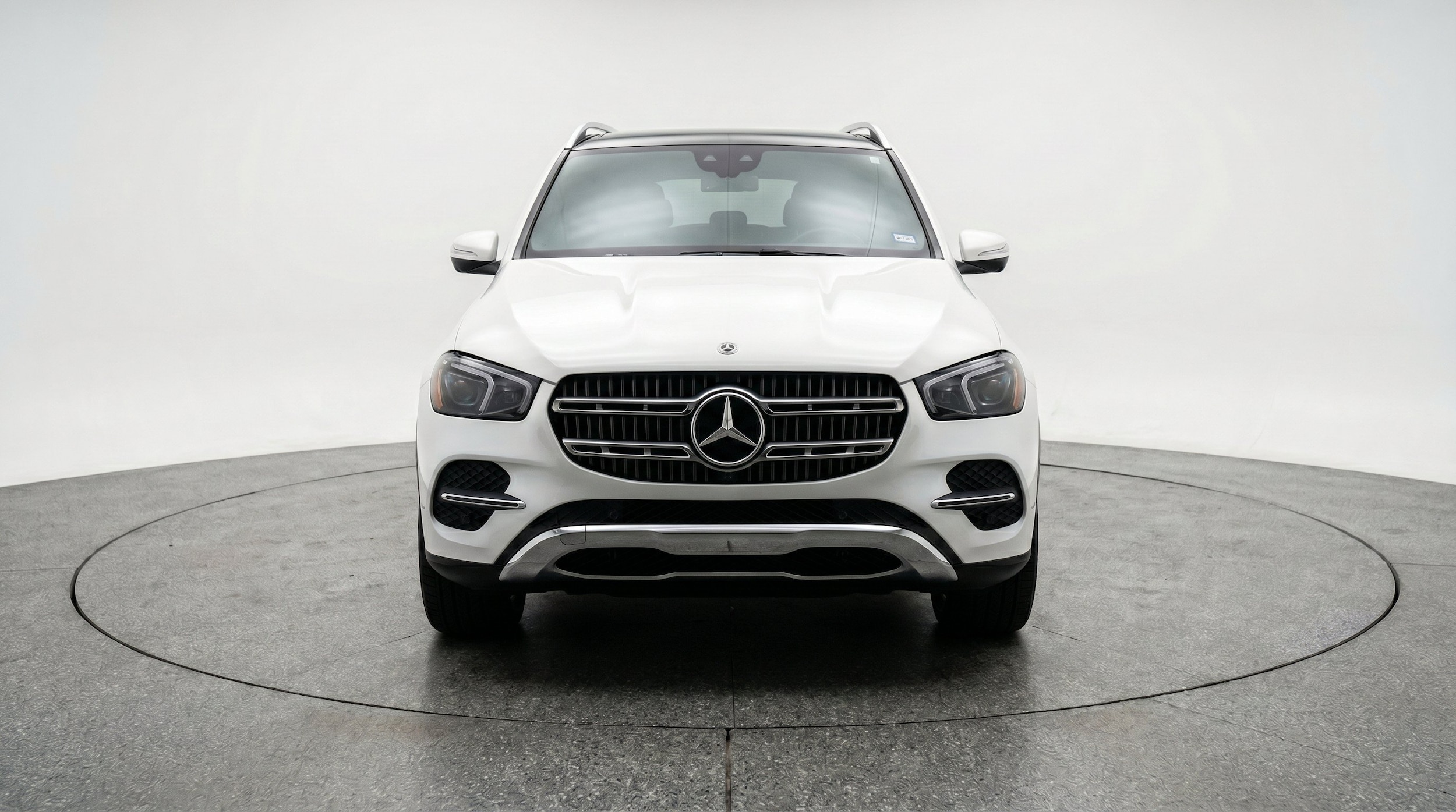 Thumbnail: 2026 Mercedes-Benz GLE - 2