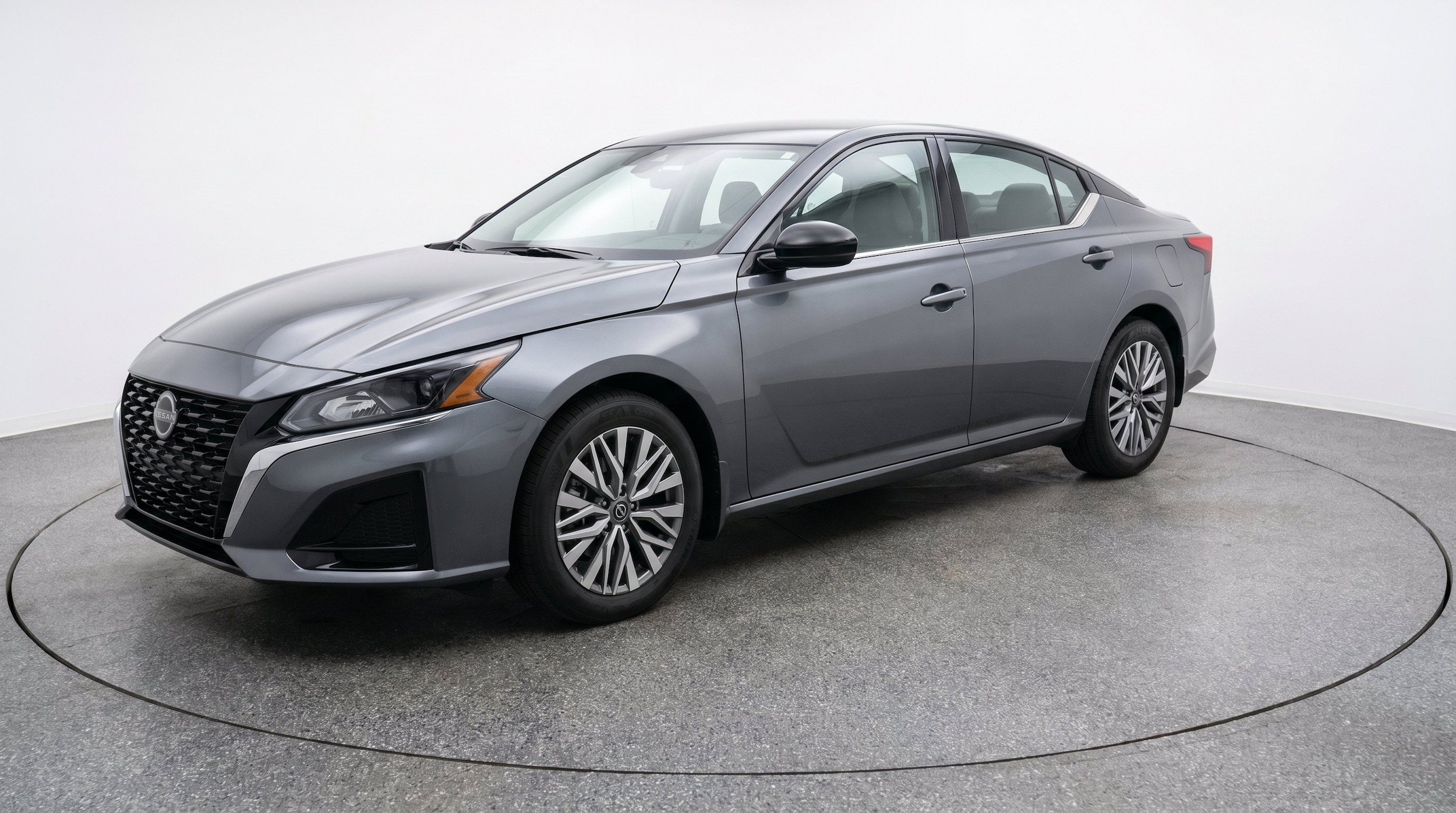 Thumbnail: 2025 Nissan Altima - 3
