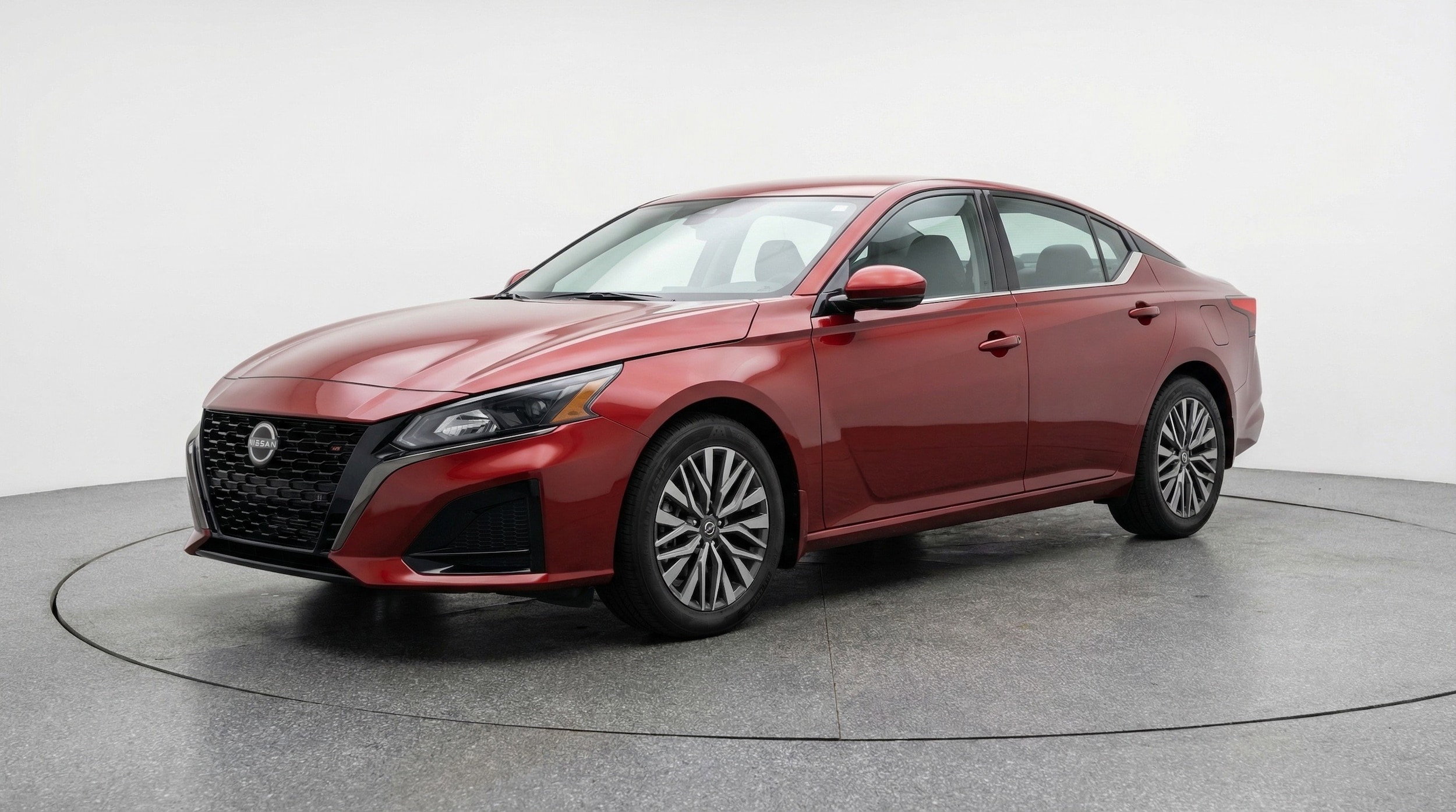 Thumbnail: 2025 Nissan Altima - 3