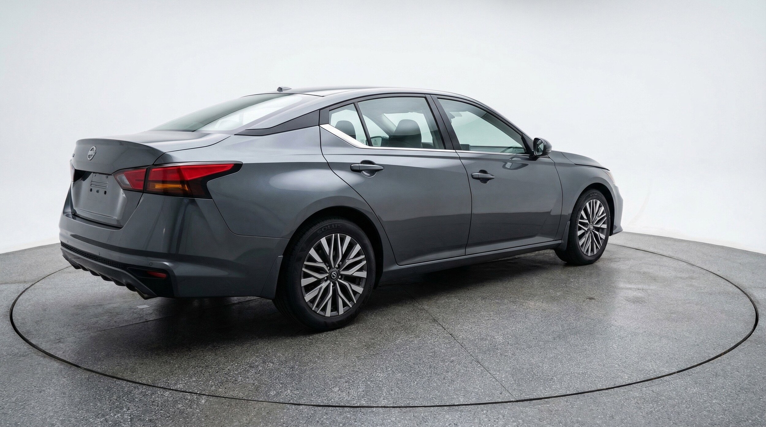 Thumbnail: 2025 Nissan Altima - 9