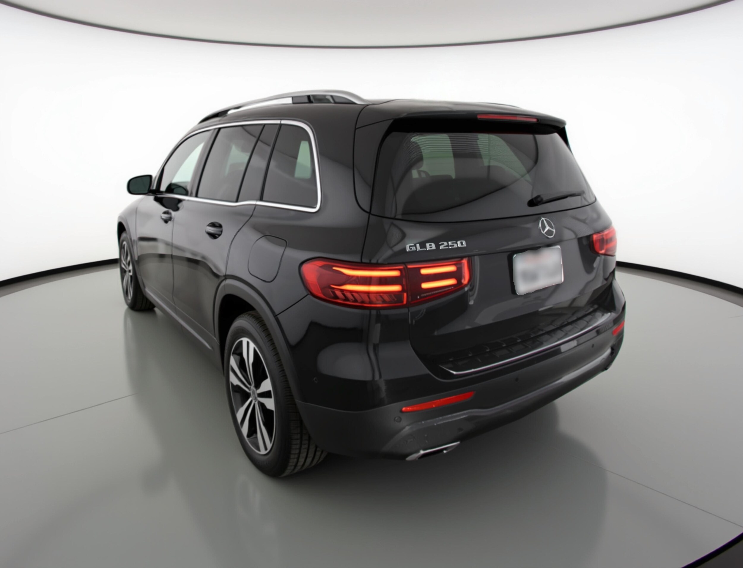 Thumbnail: 2024 Mercedes-Benz GLB - 5
