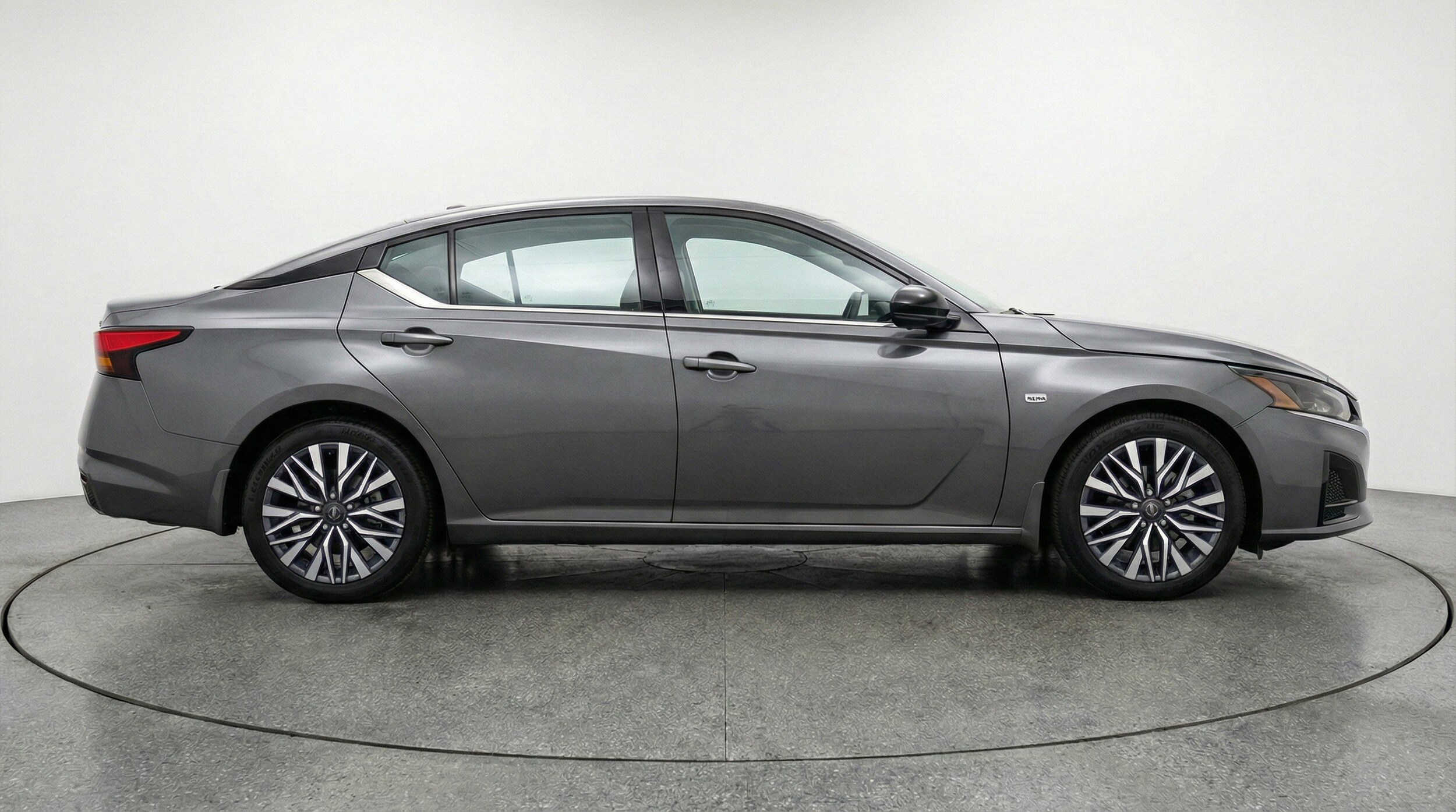 Thumbnail: 2025 Nissan Altima - 11