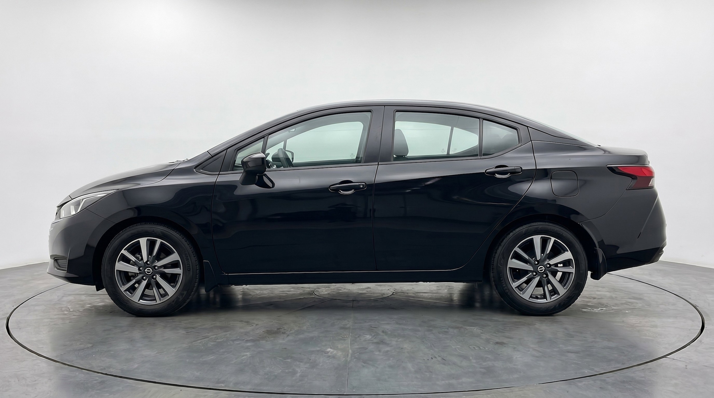 Thumbnail: 2025 Nissan Versa - 5