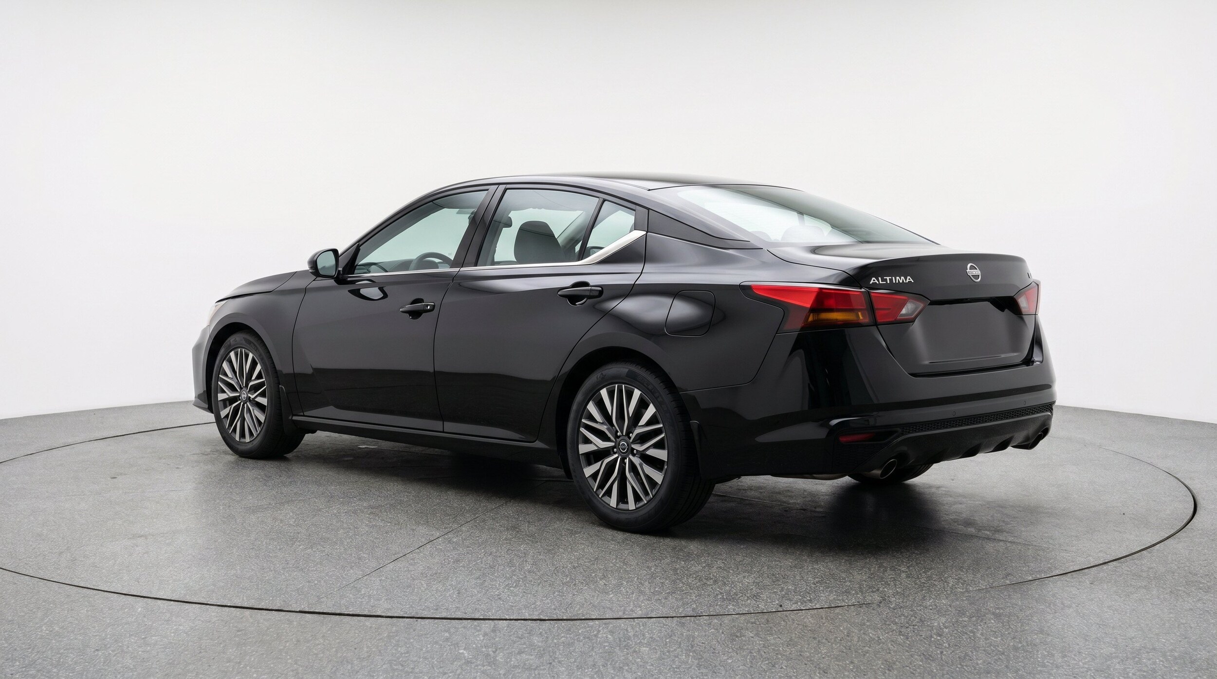 Thumbnail: 2025 Nissan Altima - 6