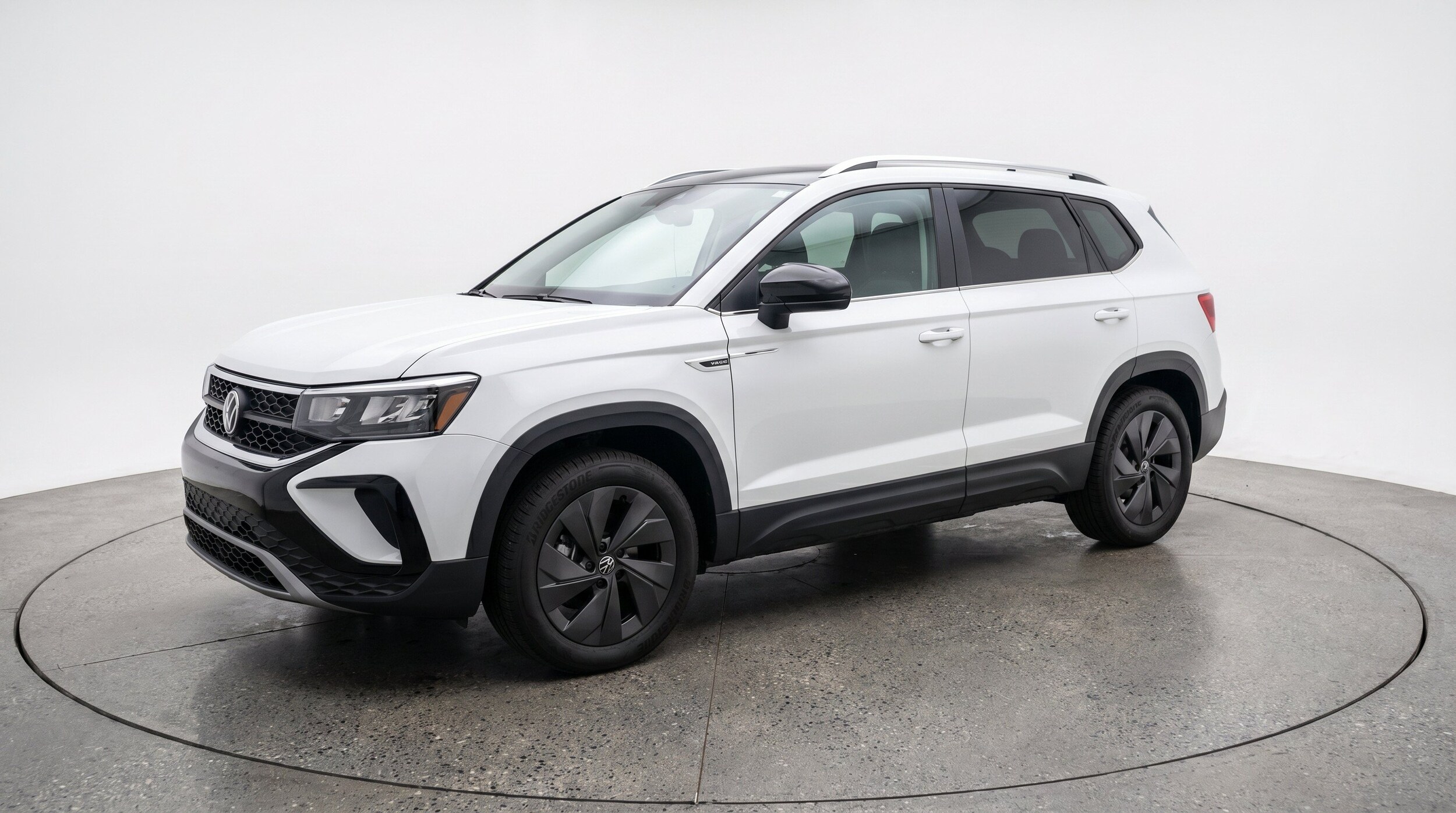 Thumbnail: 2026 Volkswagen Taos - 3