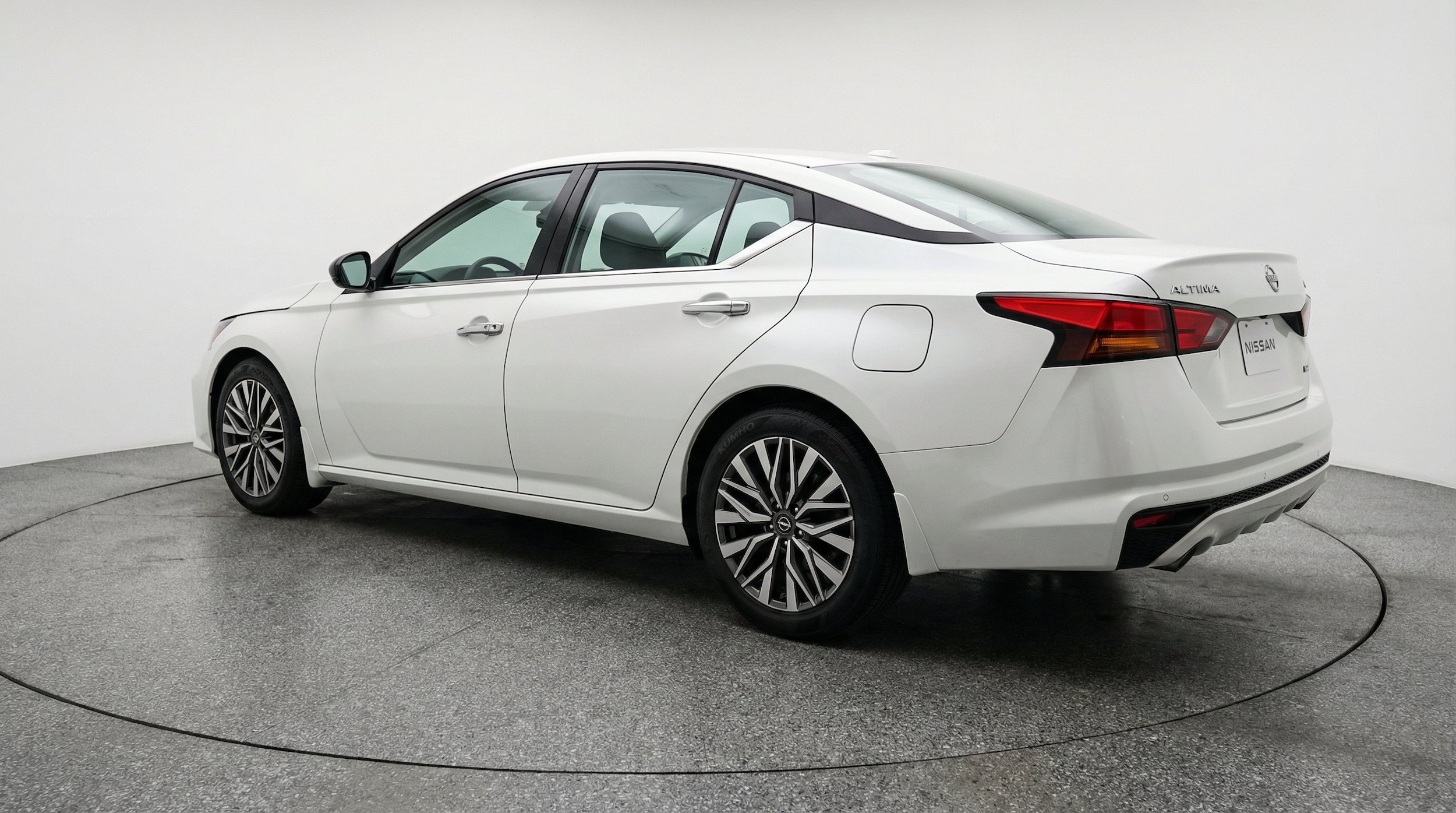 Thumbnail: 2025 Nissan Altima - 6