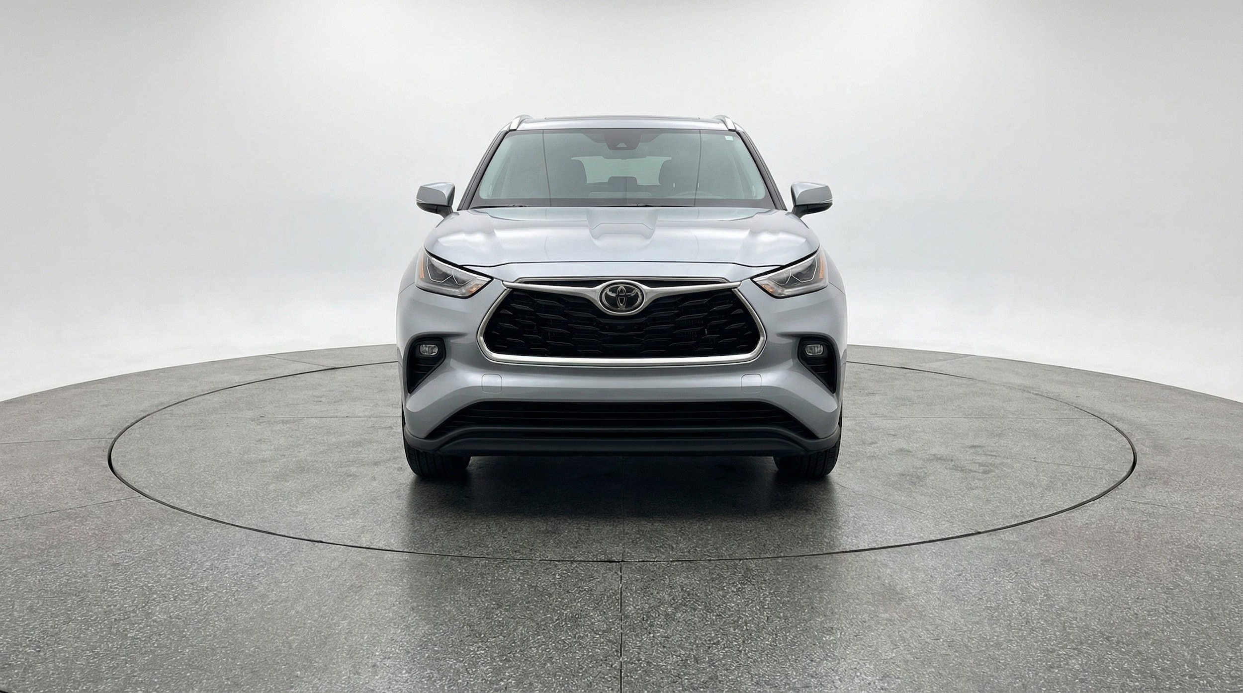 Thumbnail: 2025 Toyota Highlander - 2