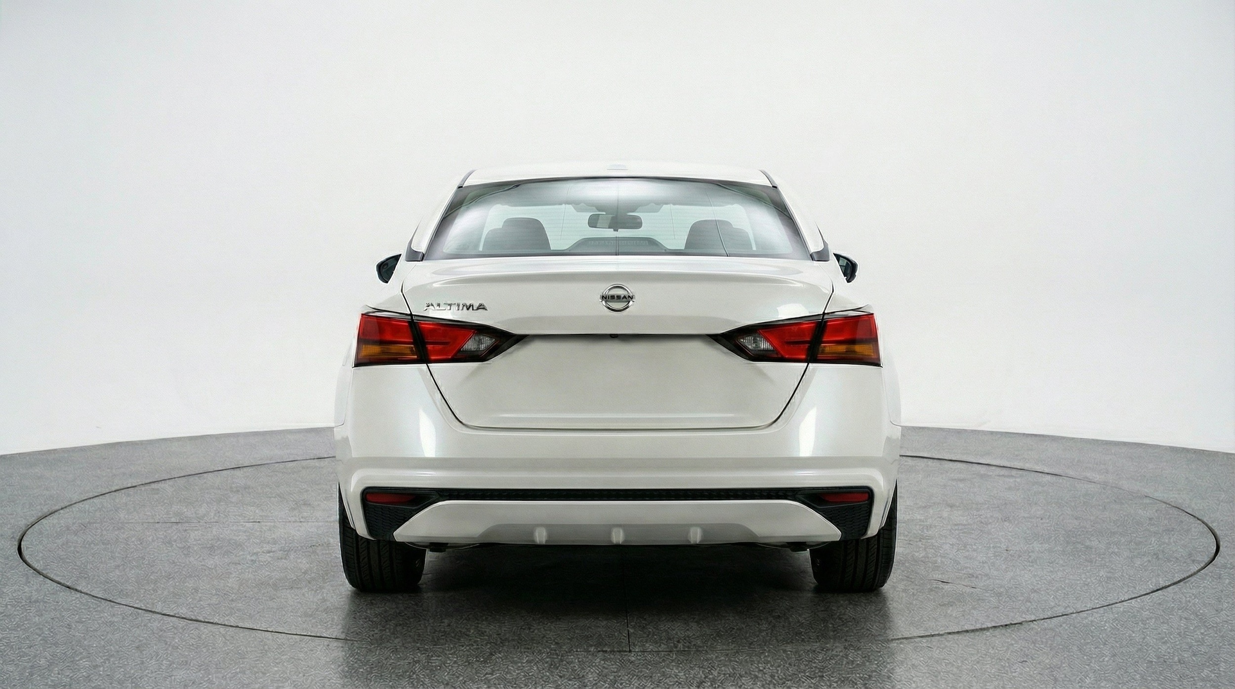 2025 Nissan Altima SV - Photo 7