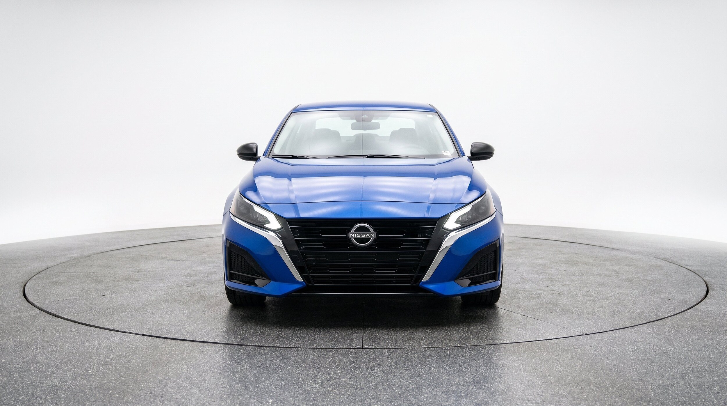 Thumbnail: 2025 Nissan Altima - 2