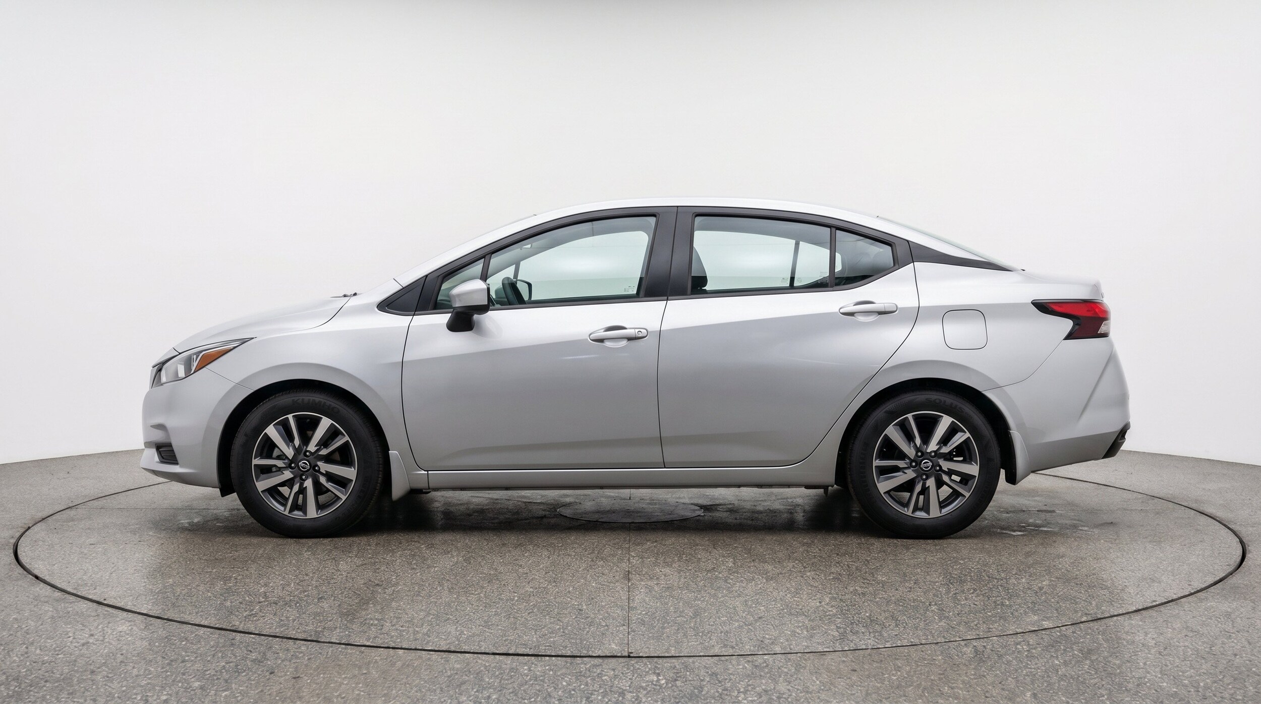 Thumbnail: 2025 Nissan Versa - 5