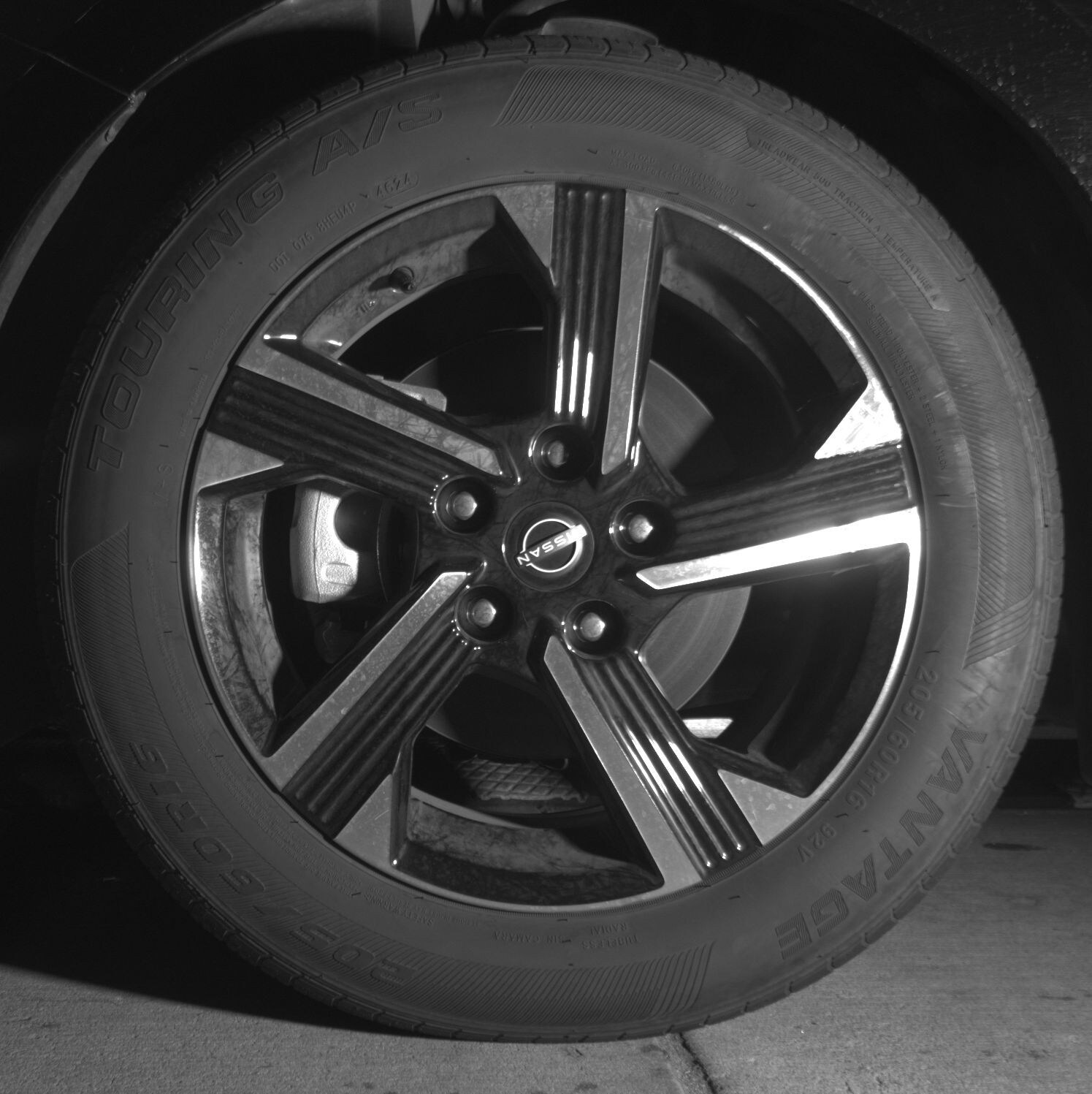 Thumbnail: 2025 Nissan Sentra - 9