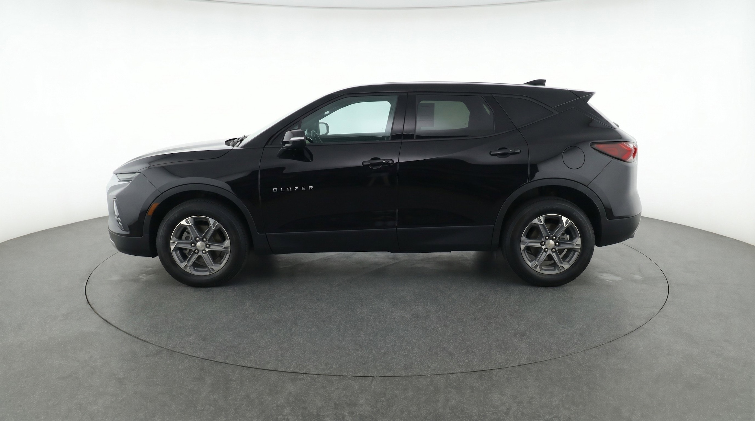 Thumbnail: 2025 Chevrolet Blazer - 5