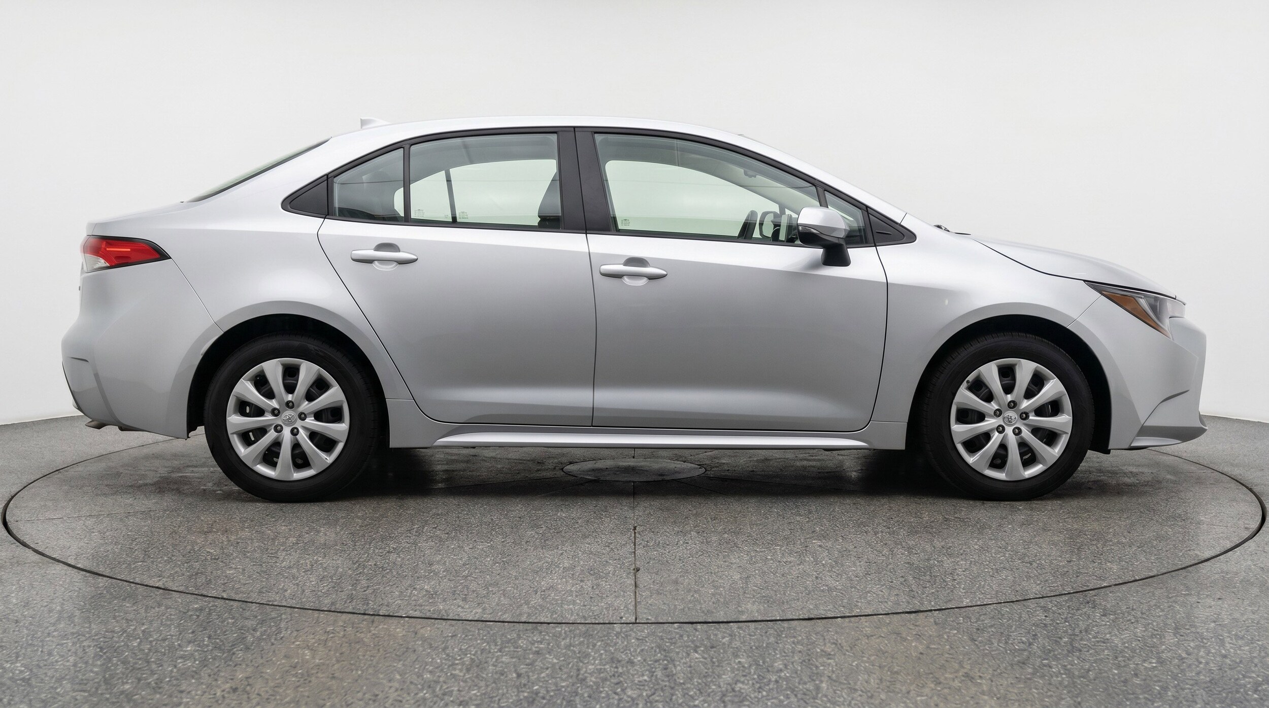 Thumbnail: 2025 Toyota Corolla - 11