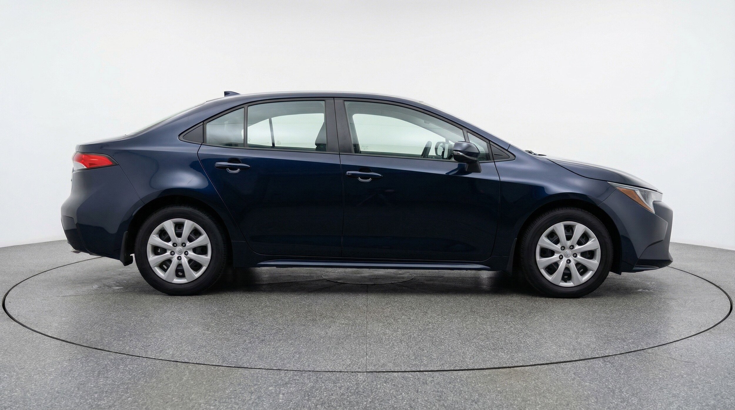 Thumbnail: 2025 Toyota Corolla - 11