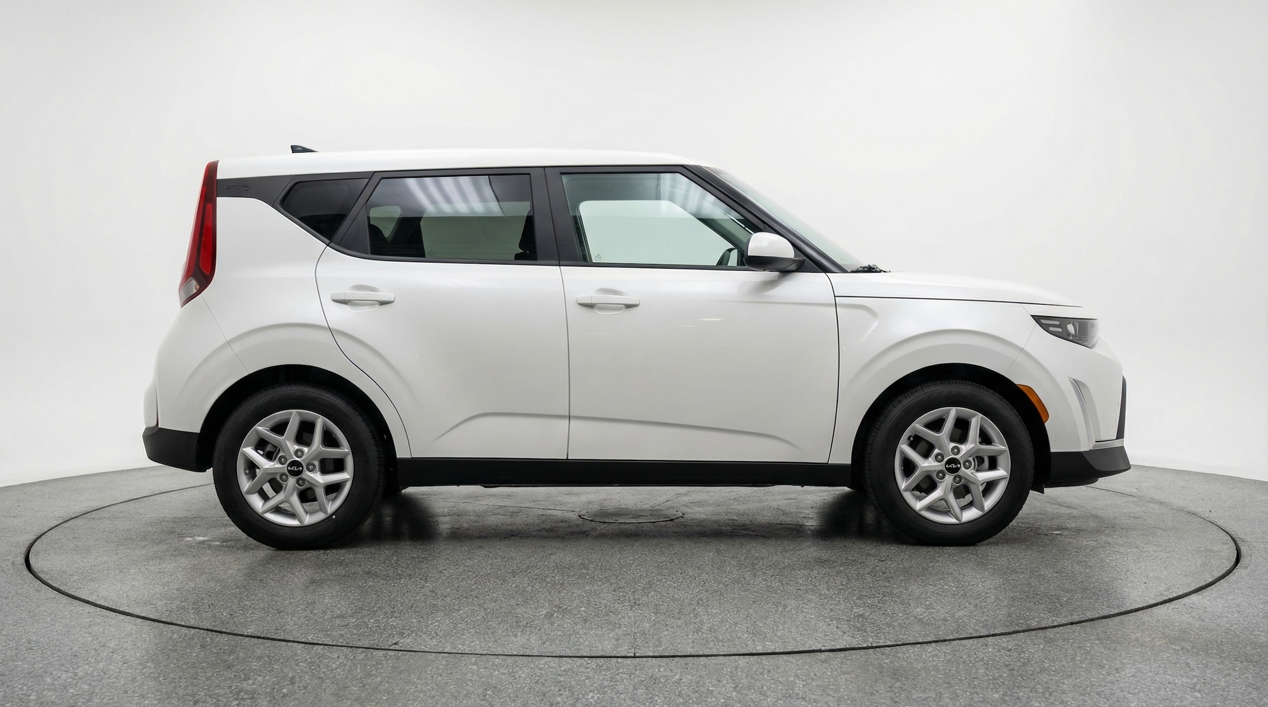 Thumbnail: 2025 Kia Soul - 8