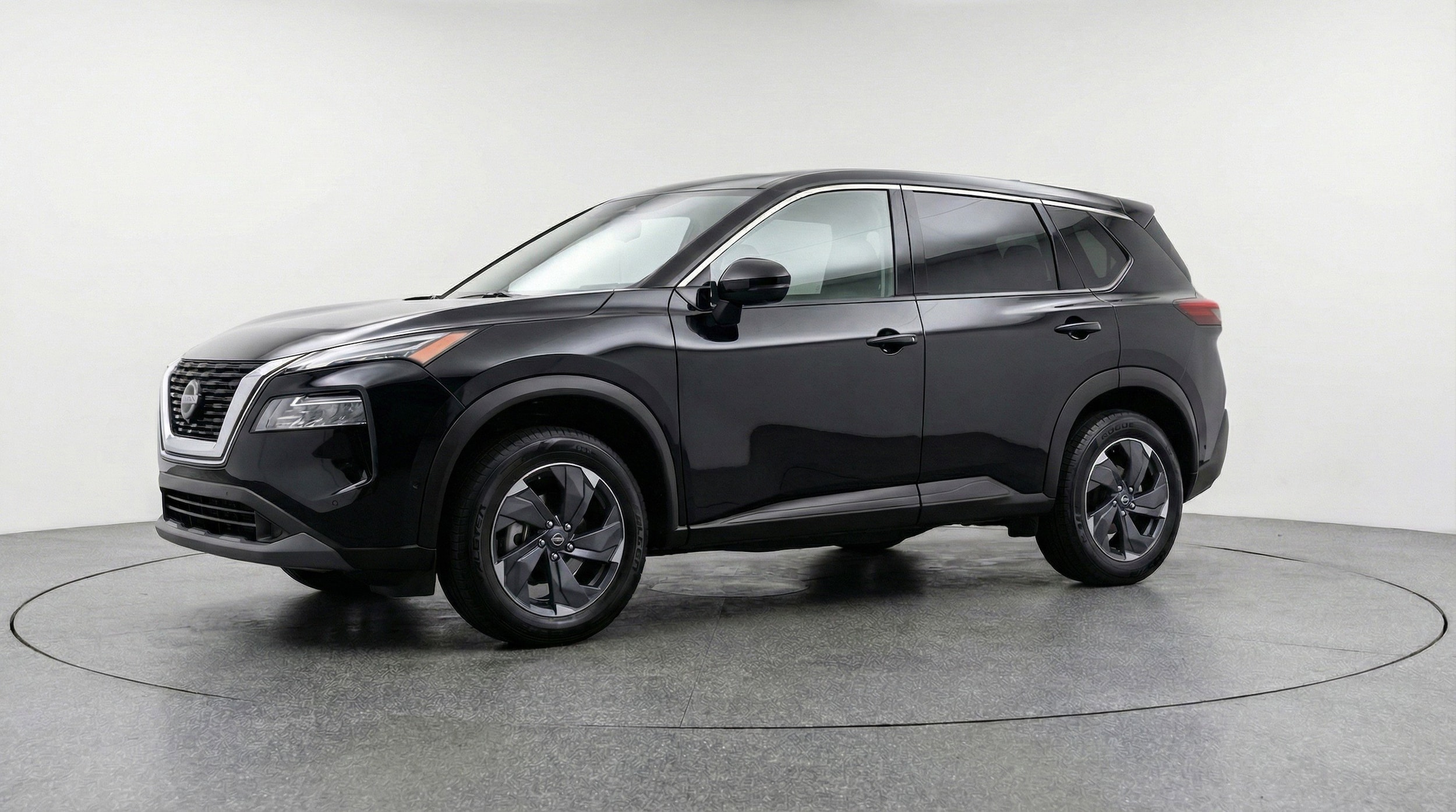 Thumbnail: 2025 Nissan Rogue - 3