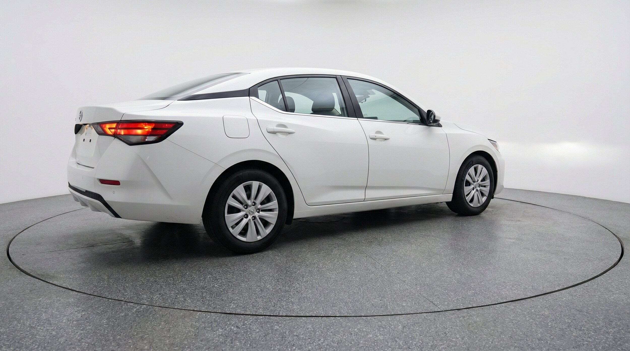 Thumbnail: 2025 Nissan Sentra - 9