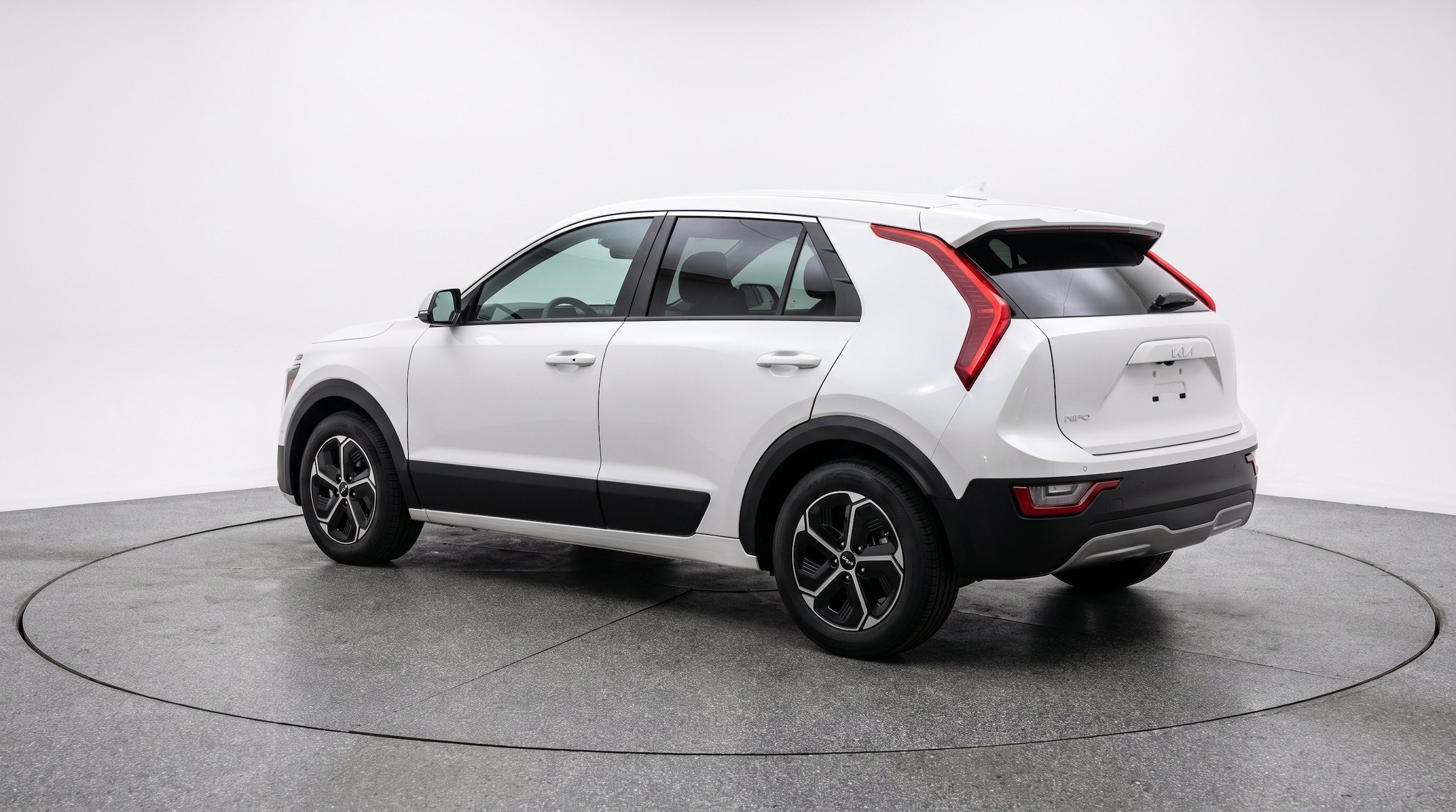 Thumbnail: 2026 Kia Niro - 6