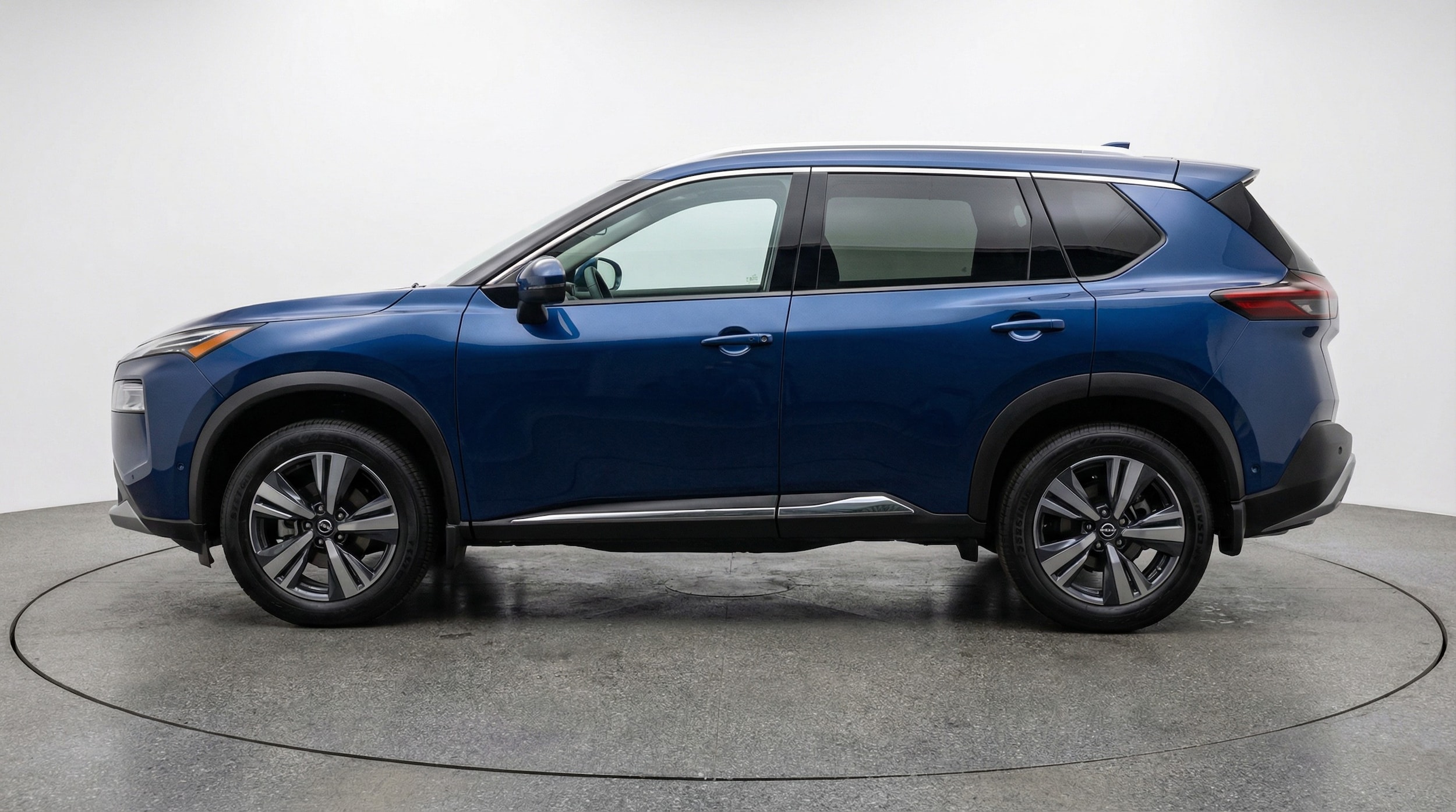 Thumbnail: 2025 Nissan Rogue - 4